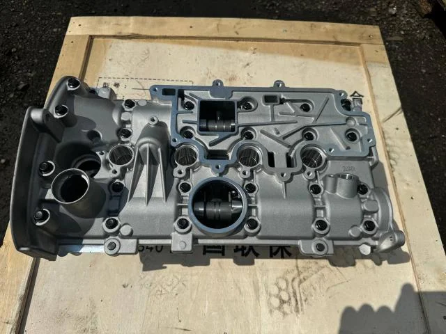 Головка блока Renault Megane II 2003-2009/Fluence 2010-2017 (1.6 16V K4M НОВАЯ 8201143400) - изображение 1