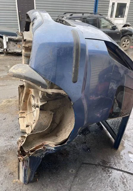 Задняя часть кузова Ford Fusion 2002-2012 б/у - миниатюра 10