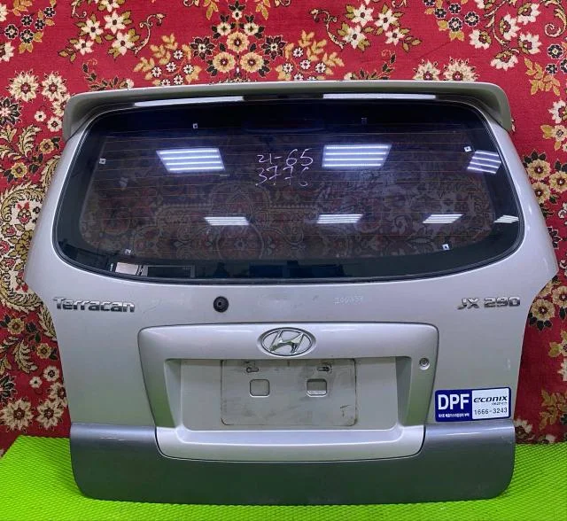 Дверь багажника Hyundai Terracan 2001-2007 б/у - изображение 1