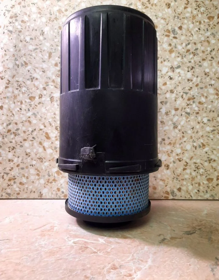 Фильтр воздушный Hengst Filter E295L 286310000 - миниатюра 3
