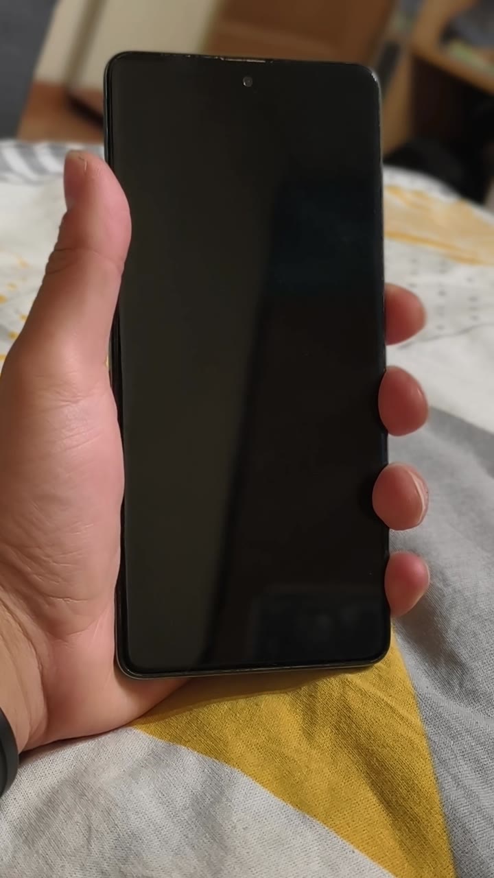 Samsung Galaxy A71 - видео 4