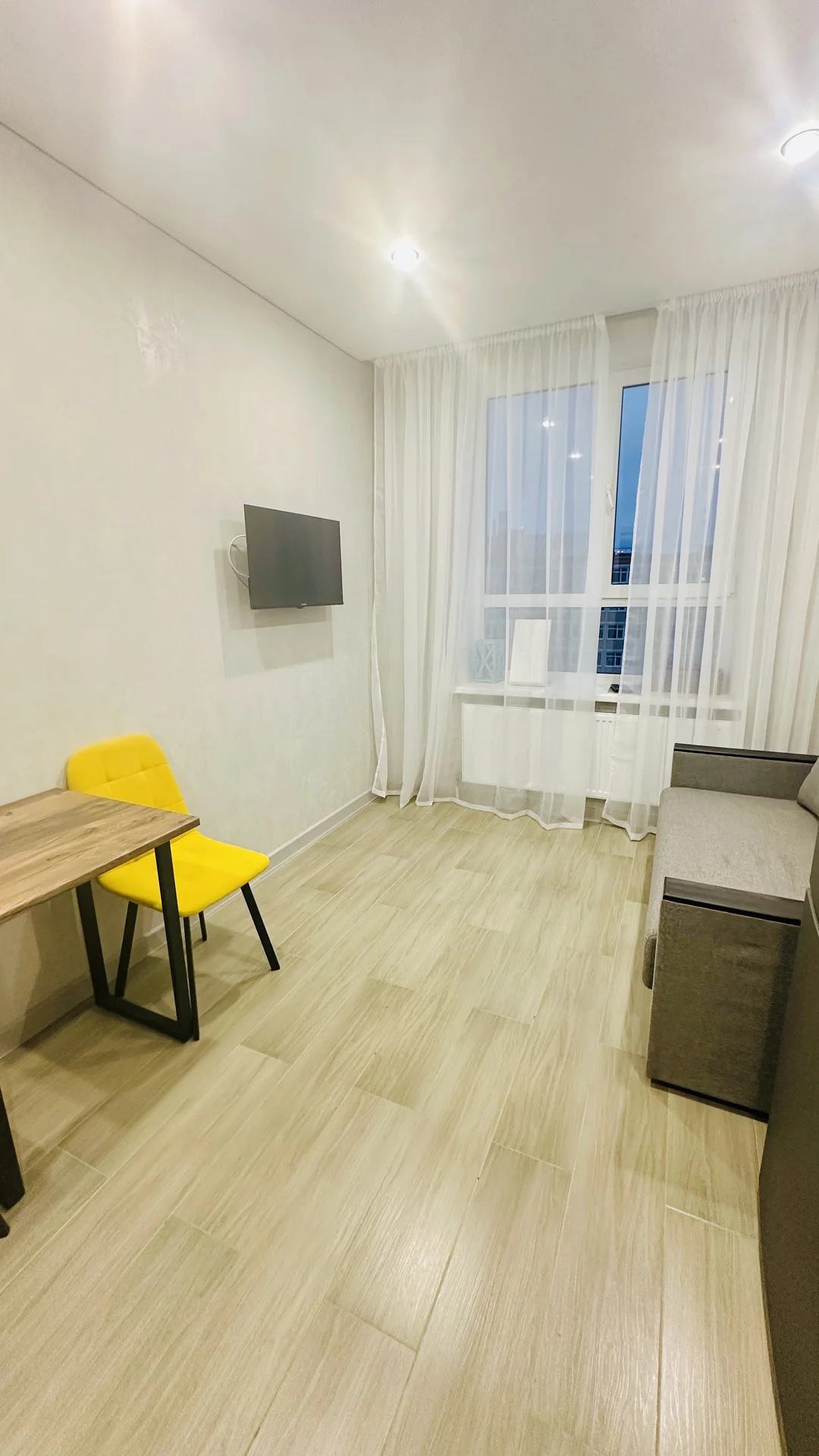 🌆 Панорамная квартира с видом на город - миниатюра 7