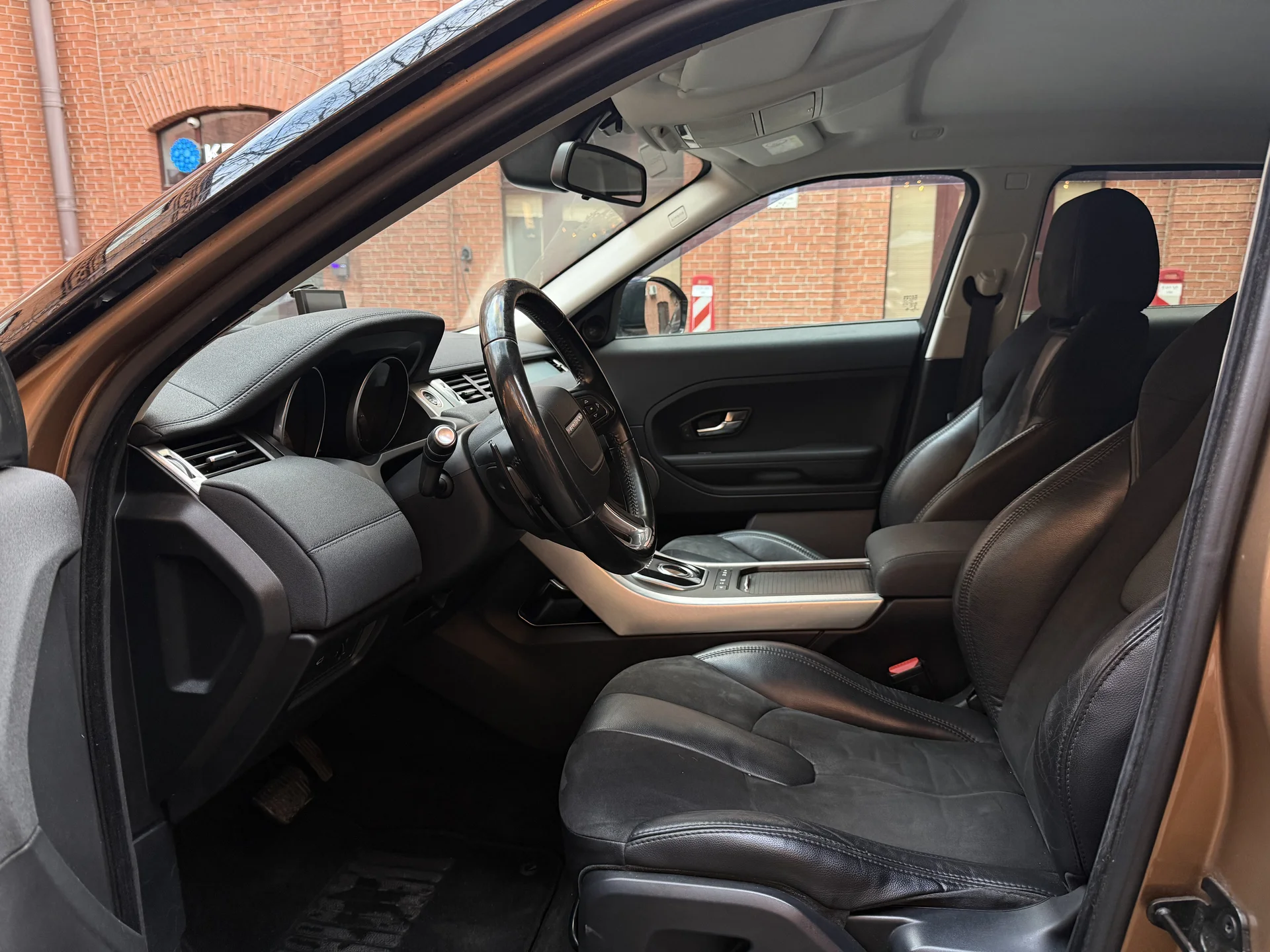 Range Rover Evoque 2013 2.2 дизель - миниатюра 9