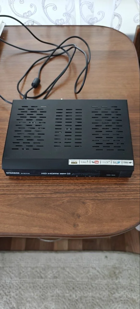 Спутниковый ресивер OpenBox S4 HD PVR - миниатюра 2
