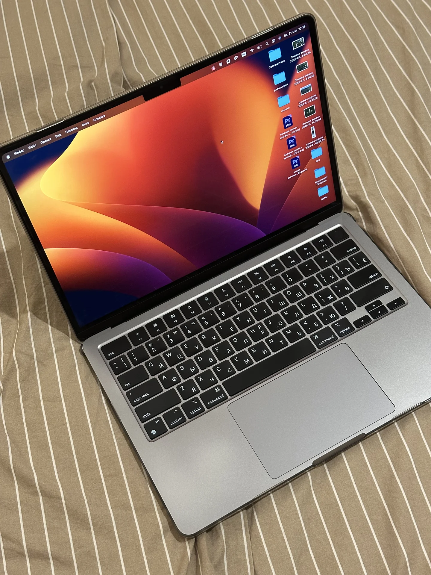 Macbook Air 13 m2 8 512 (русская клавиатура) - миниатюра 5
