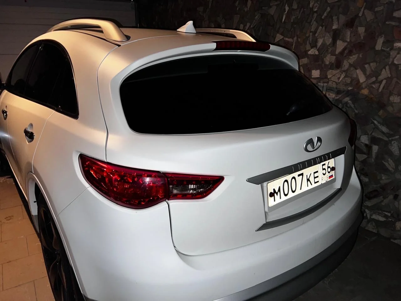 Infiniti FX 35 - миниатюра 9