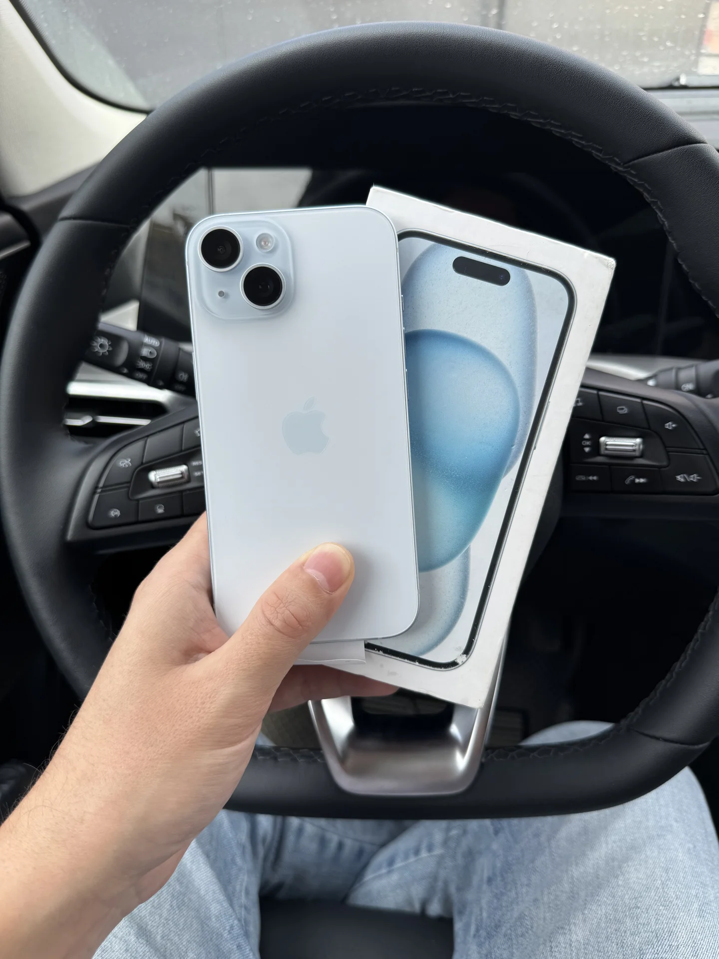 iPhone 15 128Gb Blue Sim/Esim - изображение 1