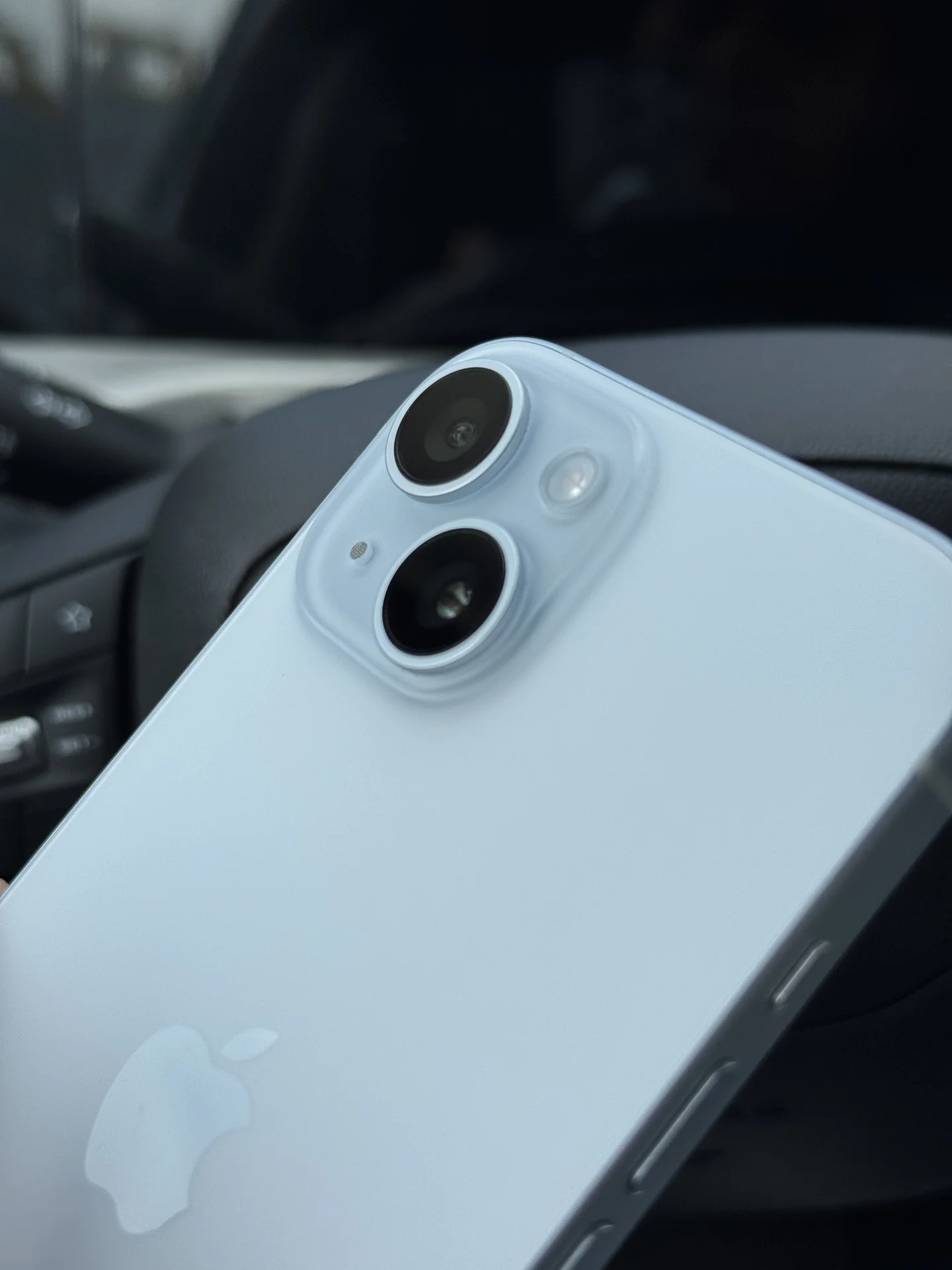 iPhone 15 128Gb Blue Sim/Esim - миниатюра 2