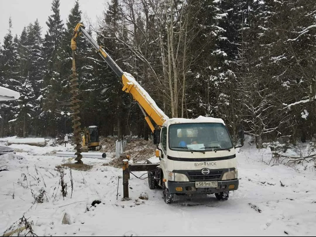 Аренда ямобура 4wd / все виды бурения / Ямобур - миниатюра 8