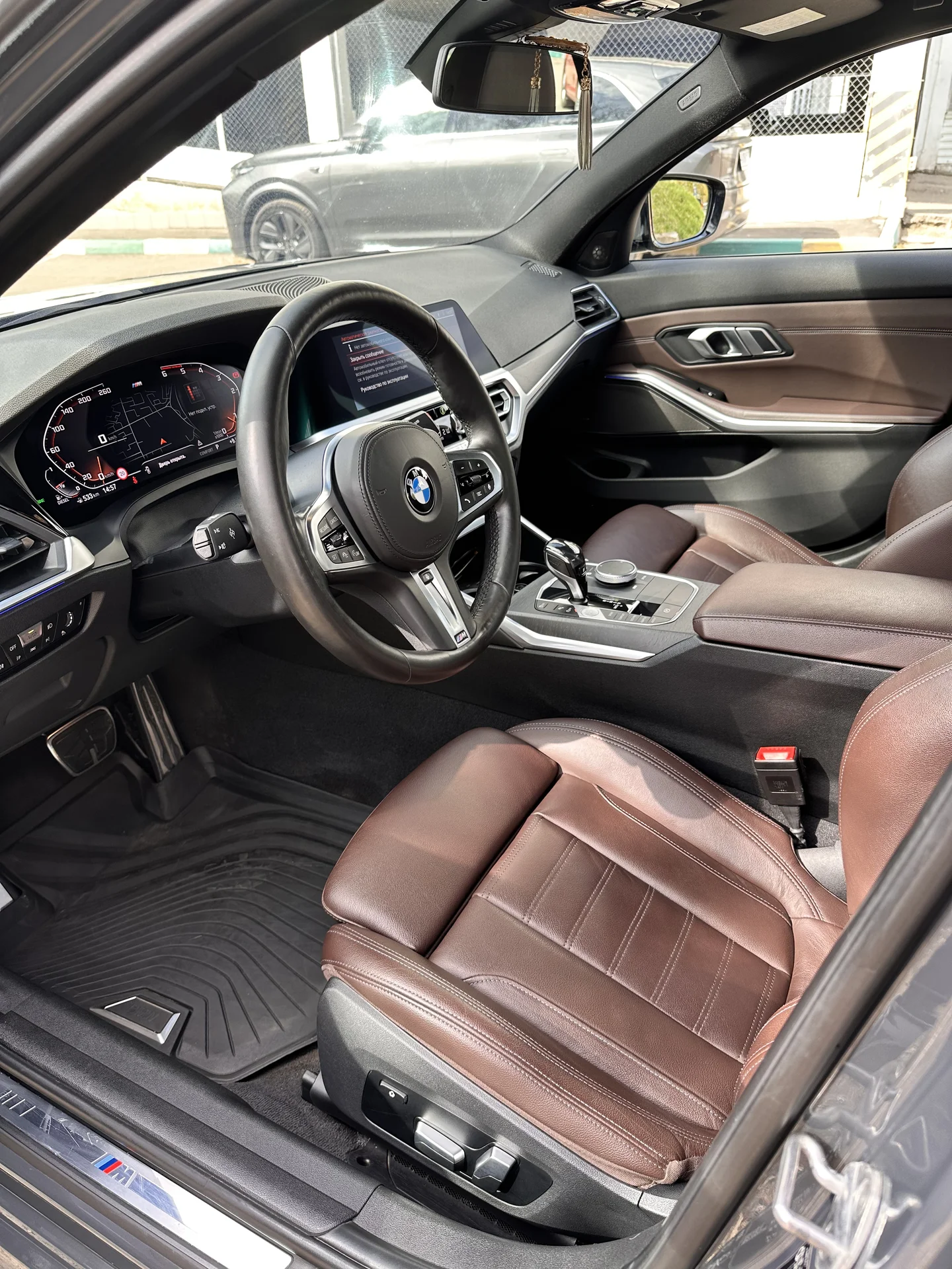 BMW 320d xDrive M Sport Pro - миниатюра 2