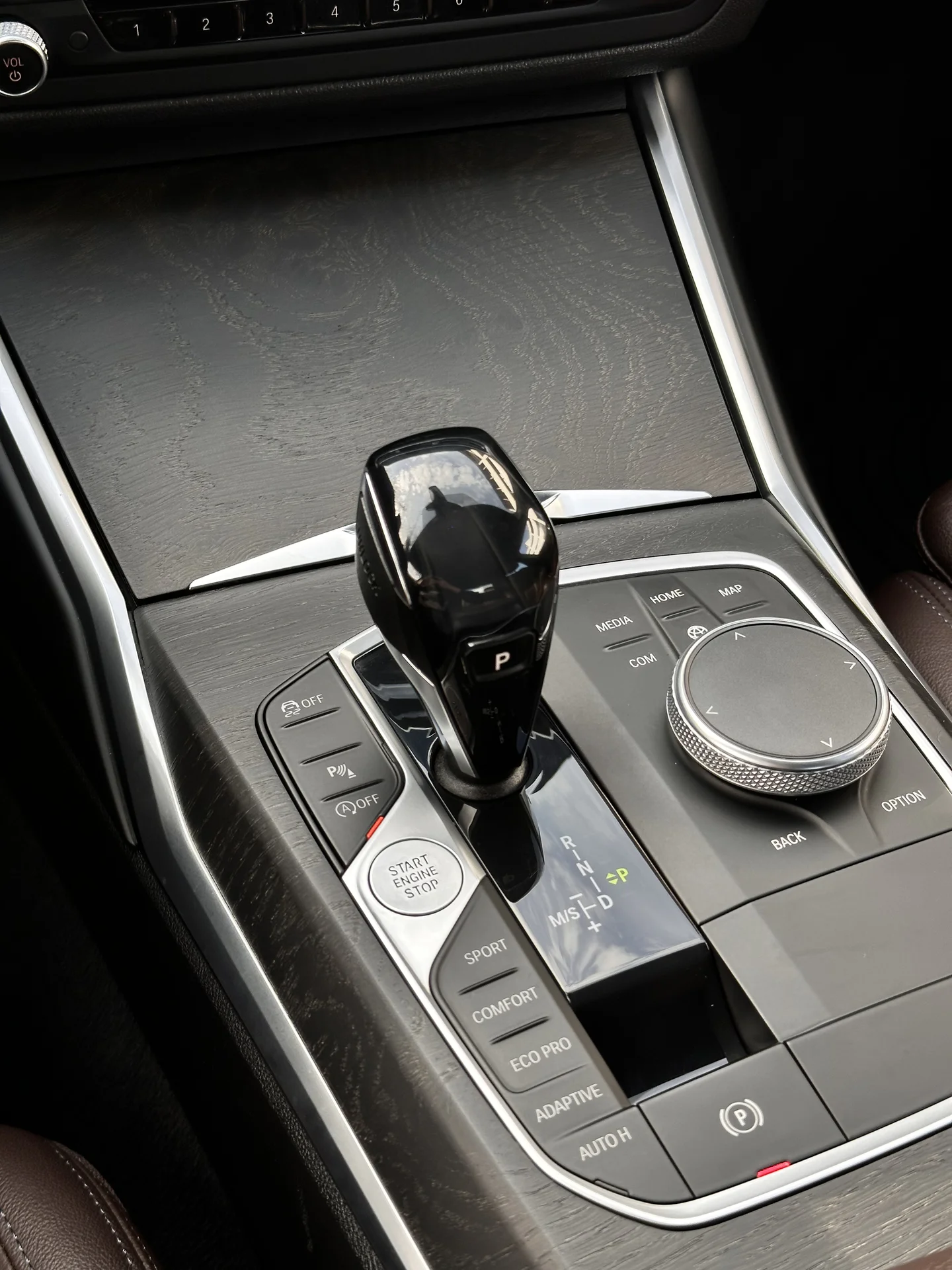 BMW 320d xDrive M Sport Pro - миниатюра 14