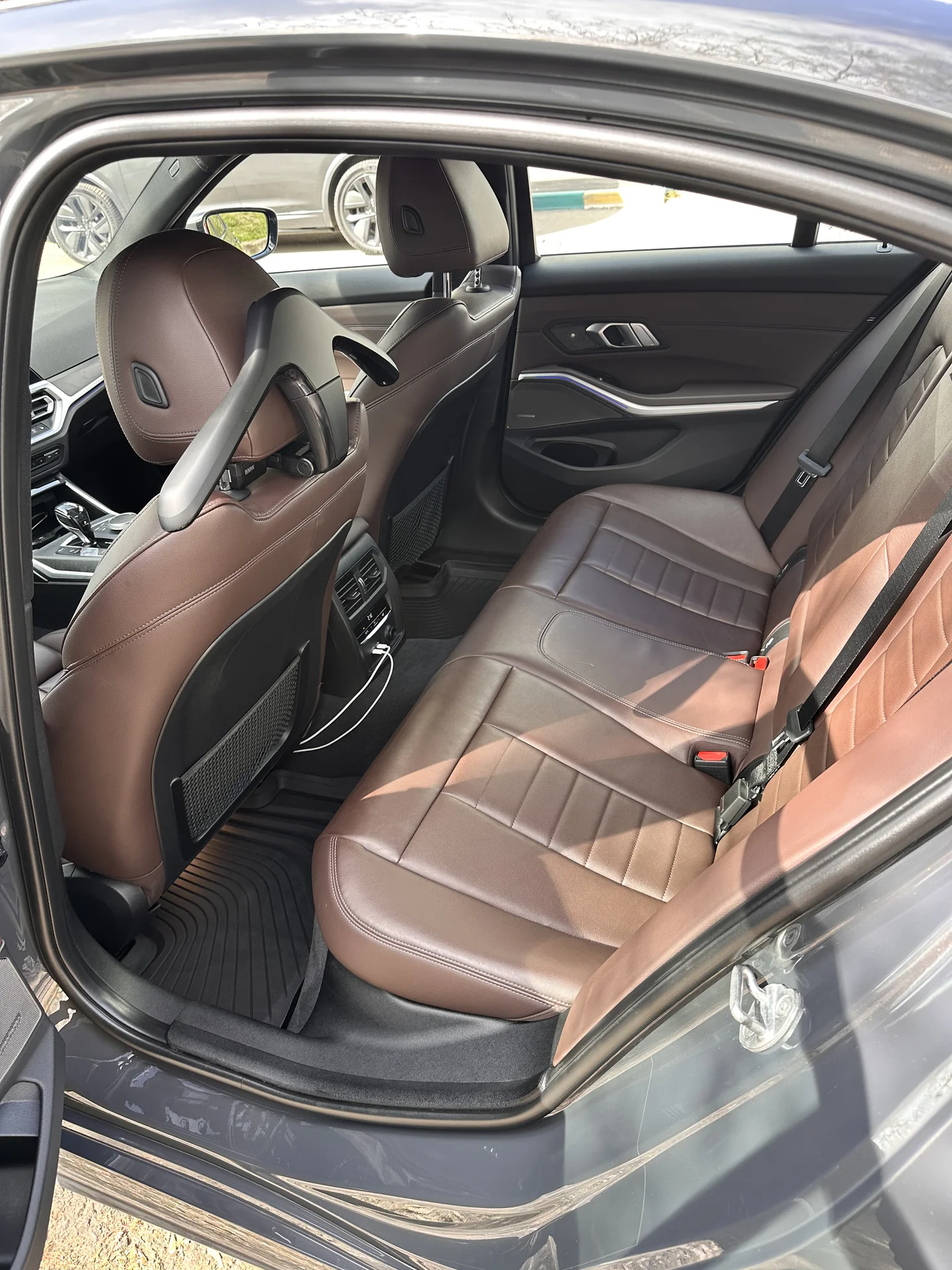 BMW 320d xDrive M Sport Pro - миниатюра 19