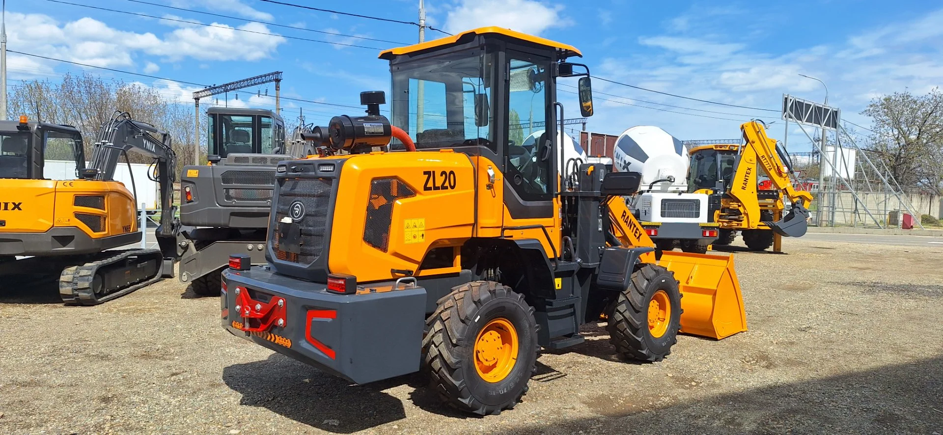 Фронтальный погрузчик Rantex ZL20 - изображение 1