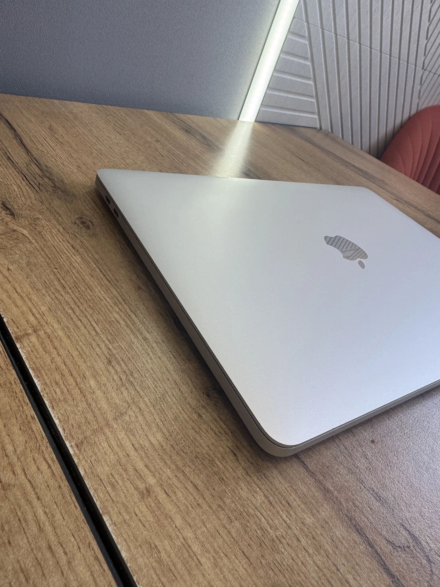MacBook Pro 13" M2 2022, 8/256 ГБ - миниатюра 5