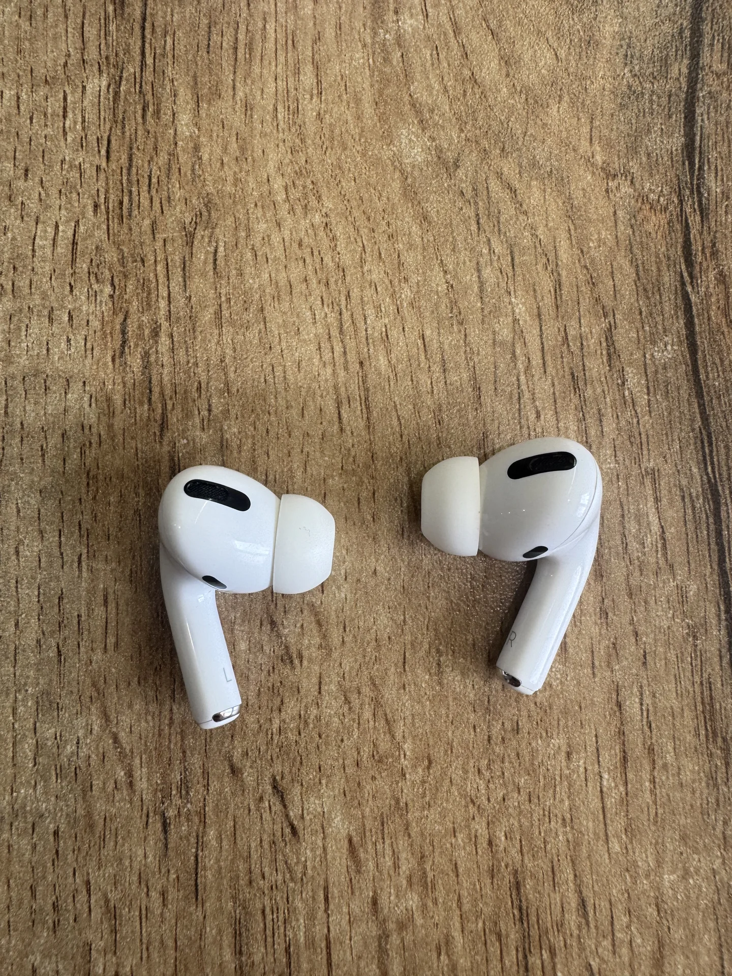 AirPods Pro 1-го поколения - миниатюра 3