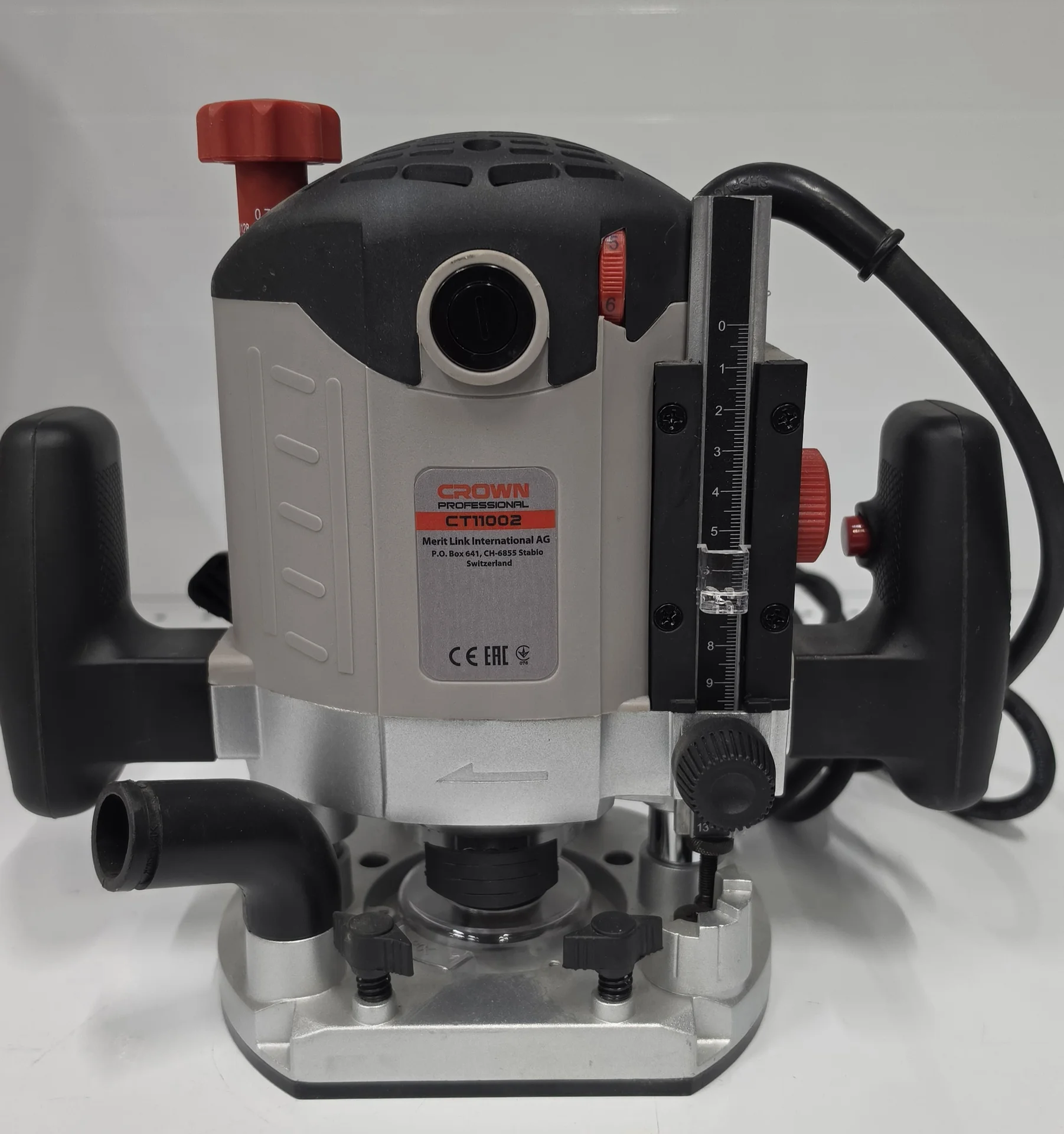 Фрезер CROWN CT11002 1400Вт - миниатюра 7