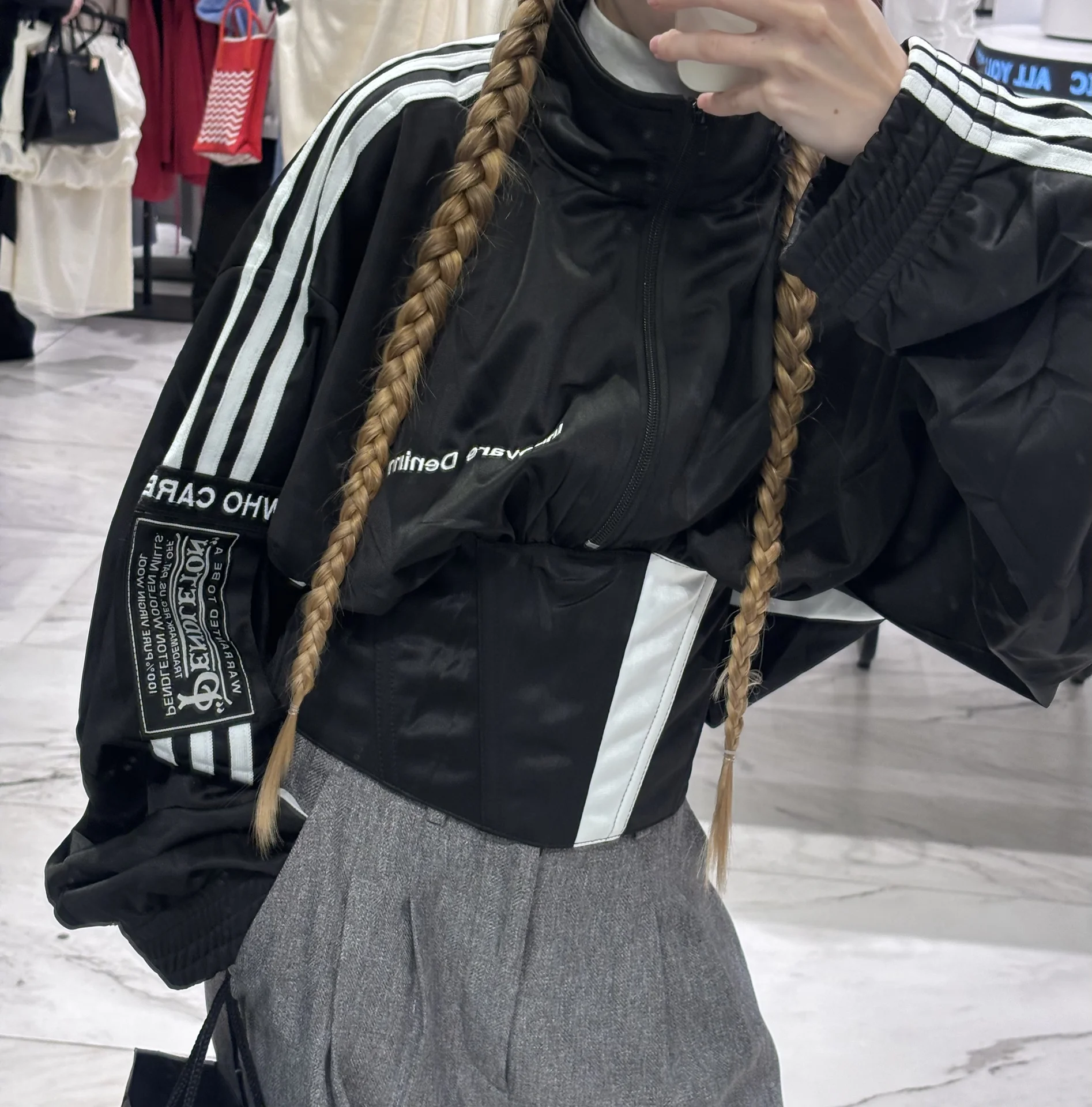 Олимпийка с корсетом новые в стиле adidas - миниатюра 2