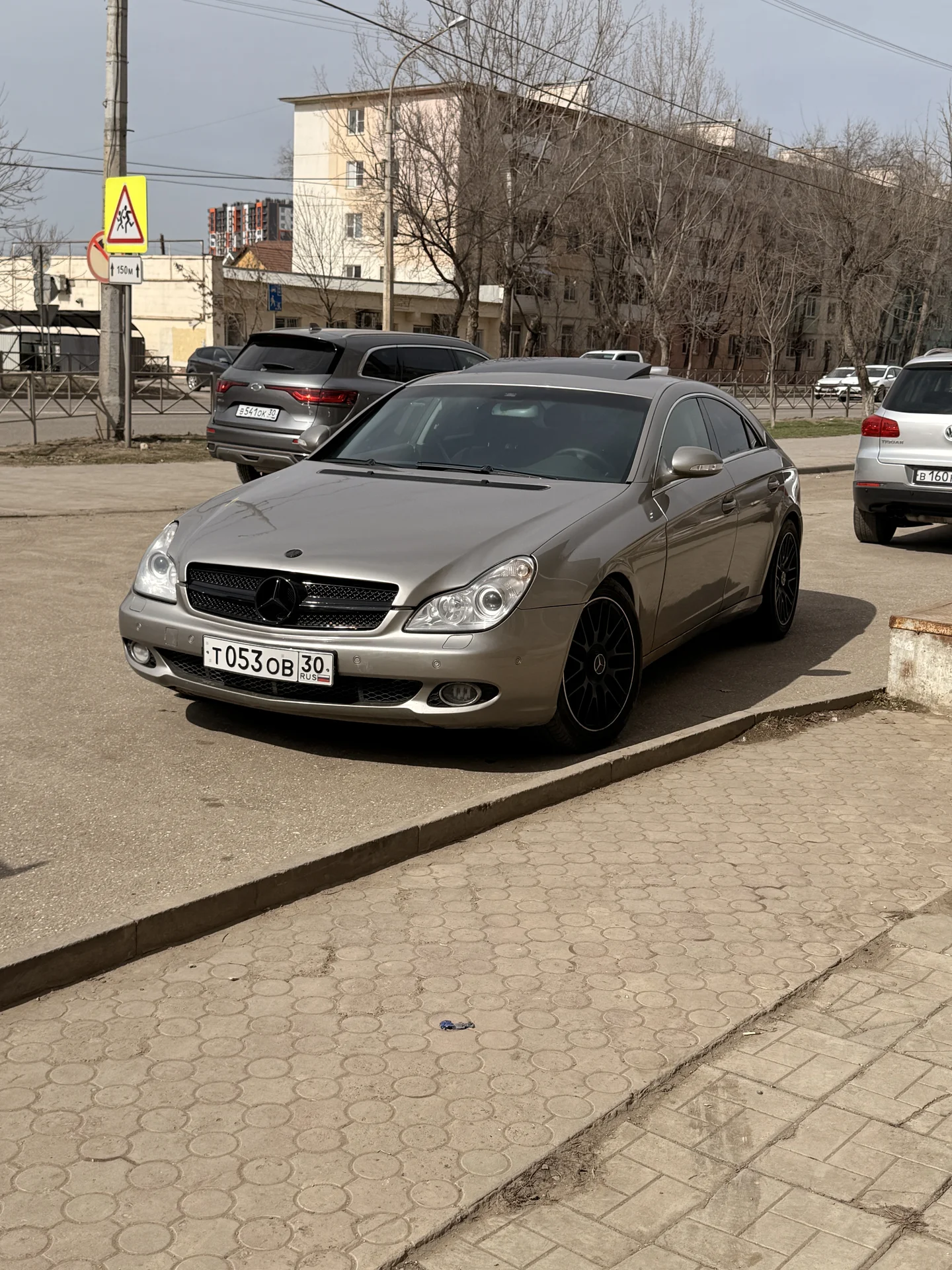Mercedes CLS W219 (банан) - миниатюра 4