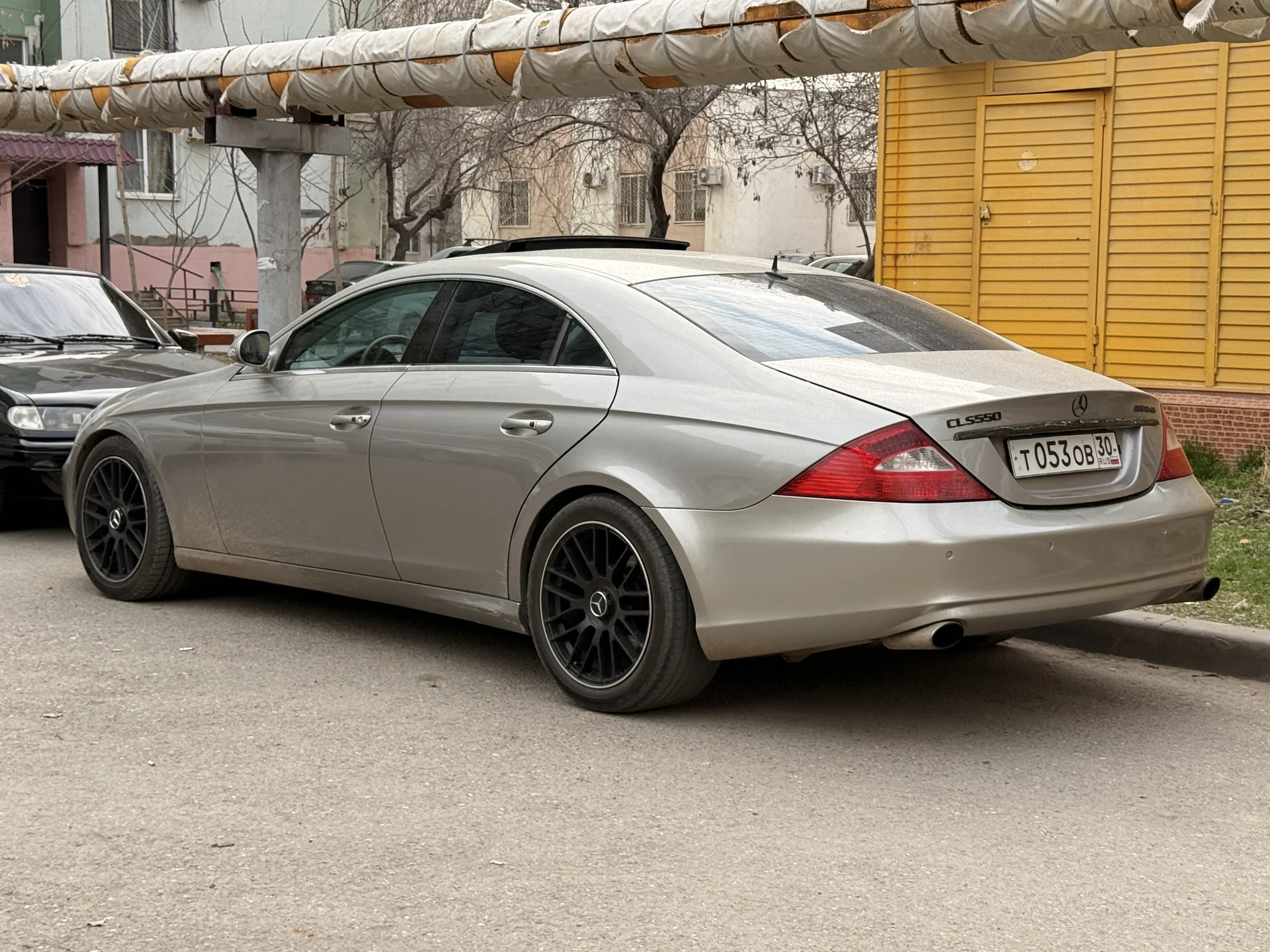 Mercedes CLS W219 (банан) - миниатюра 5