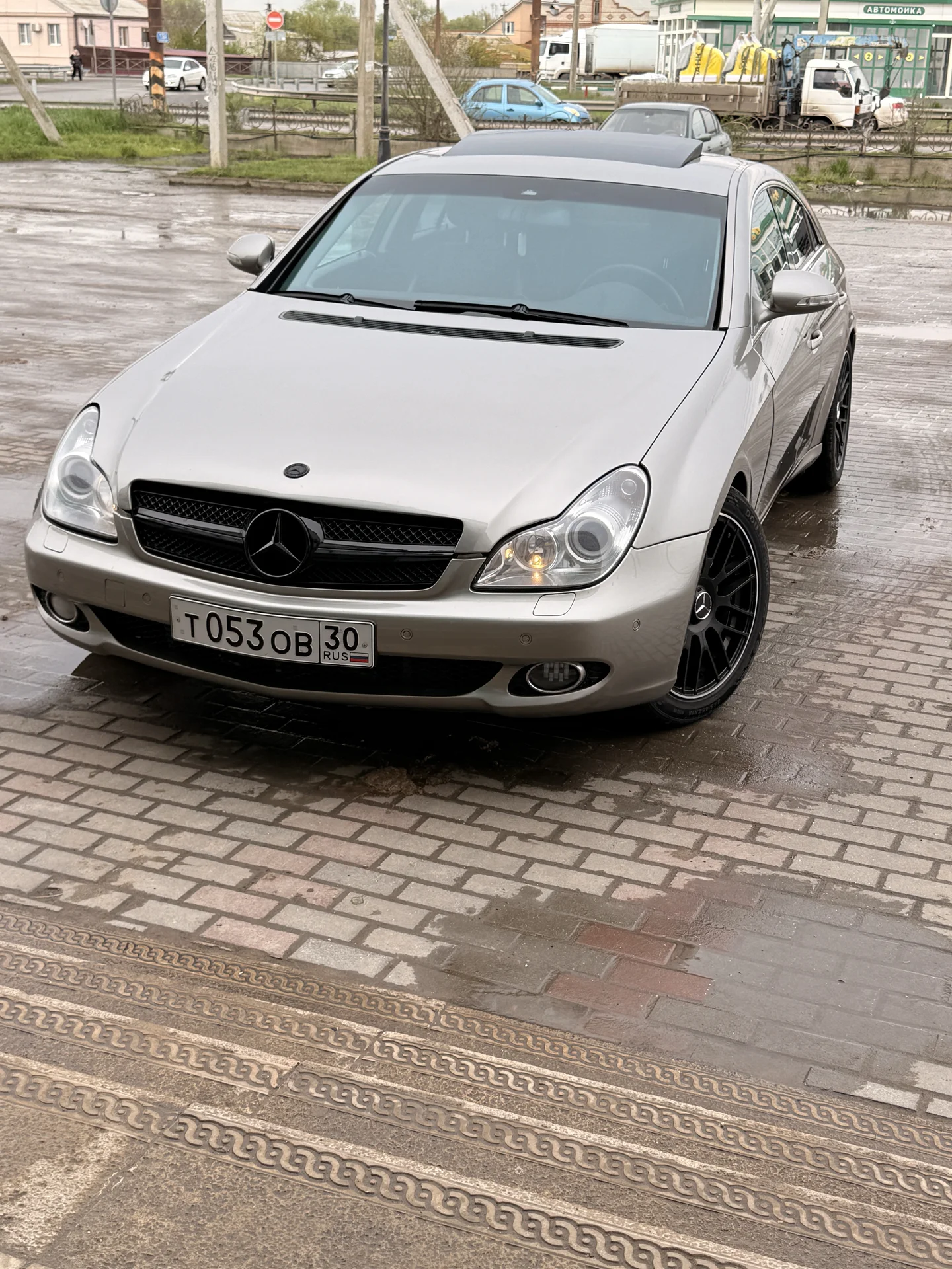 Mercedes CLS W219 (банан) - миниатюра 7