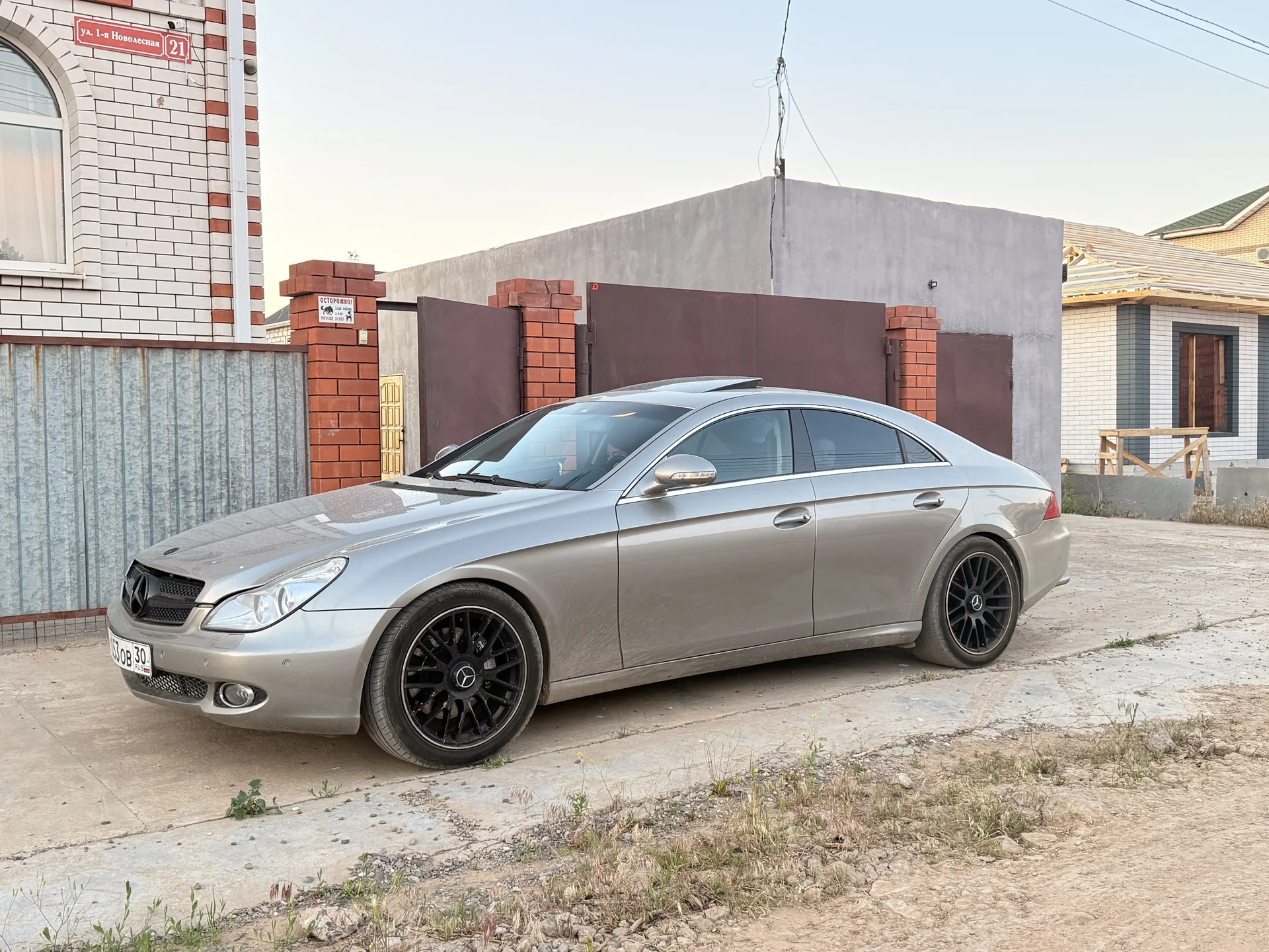 Mercedes CLS W219 (банан) - миниатюра 11