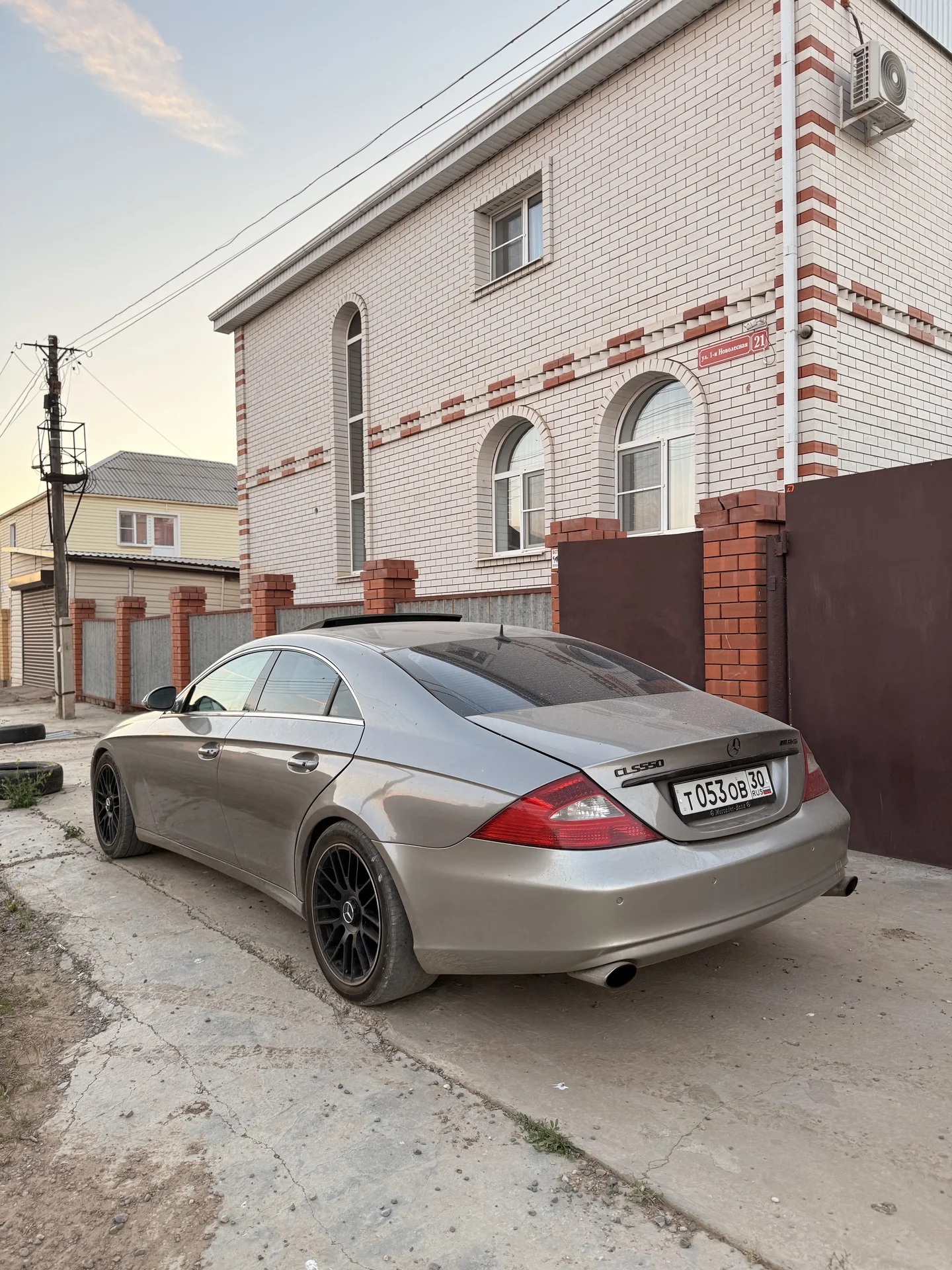 Mercedes CLS W219 (банан) - миниатюра 12