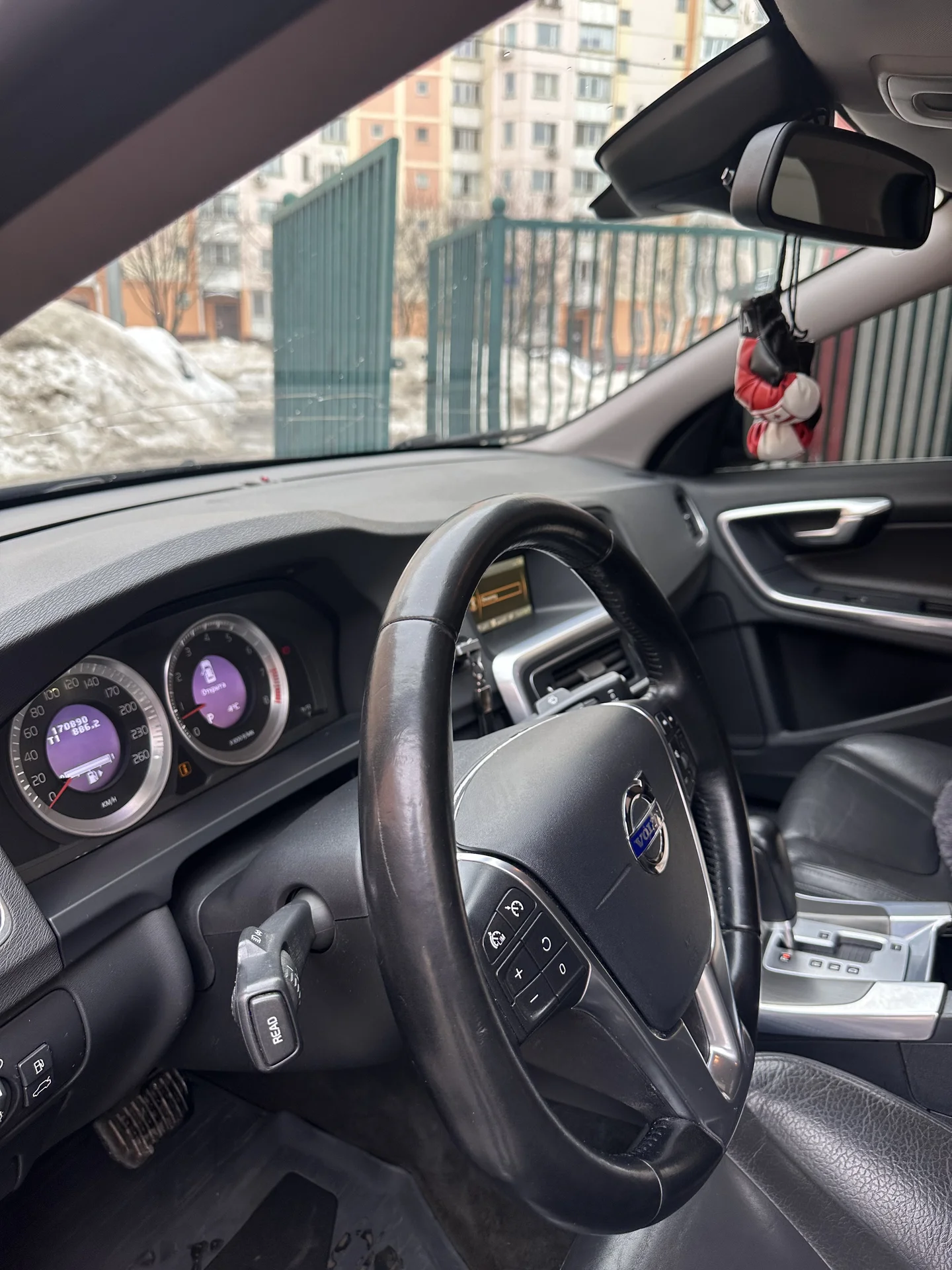 Volvo S60 1.6AMT,2011,171000км - миниатюра 10