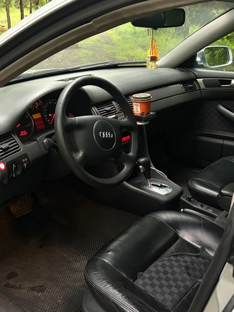 Audi A6 C5 - миниатюра 6