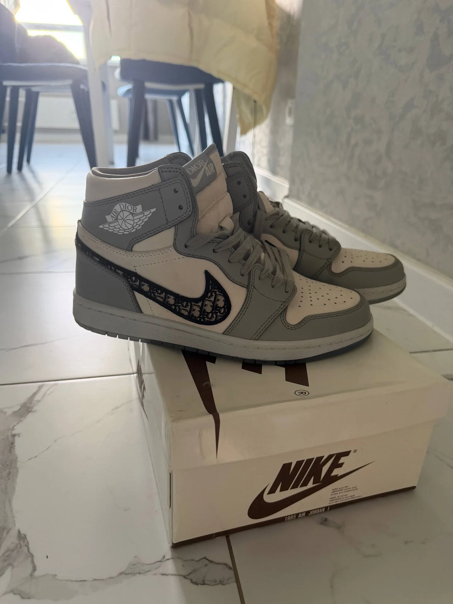 Nike Air Jordan Dior - миниатюра 2