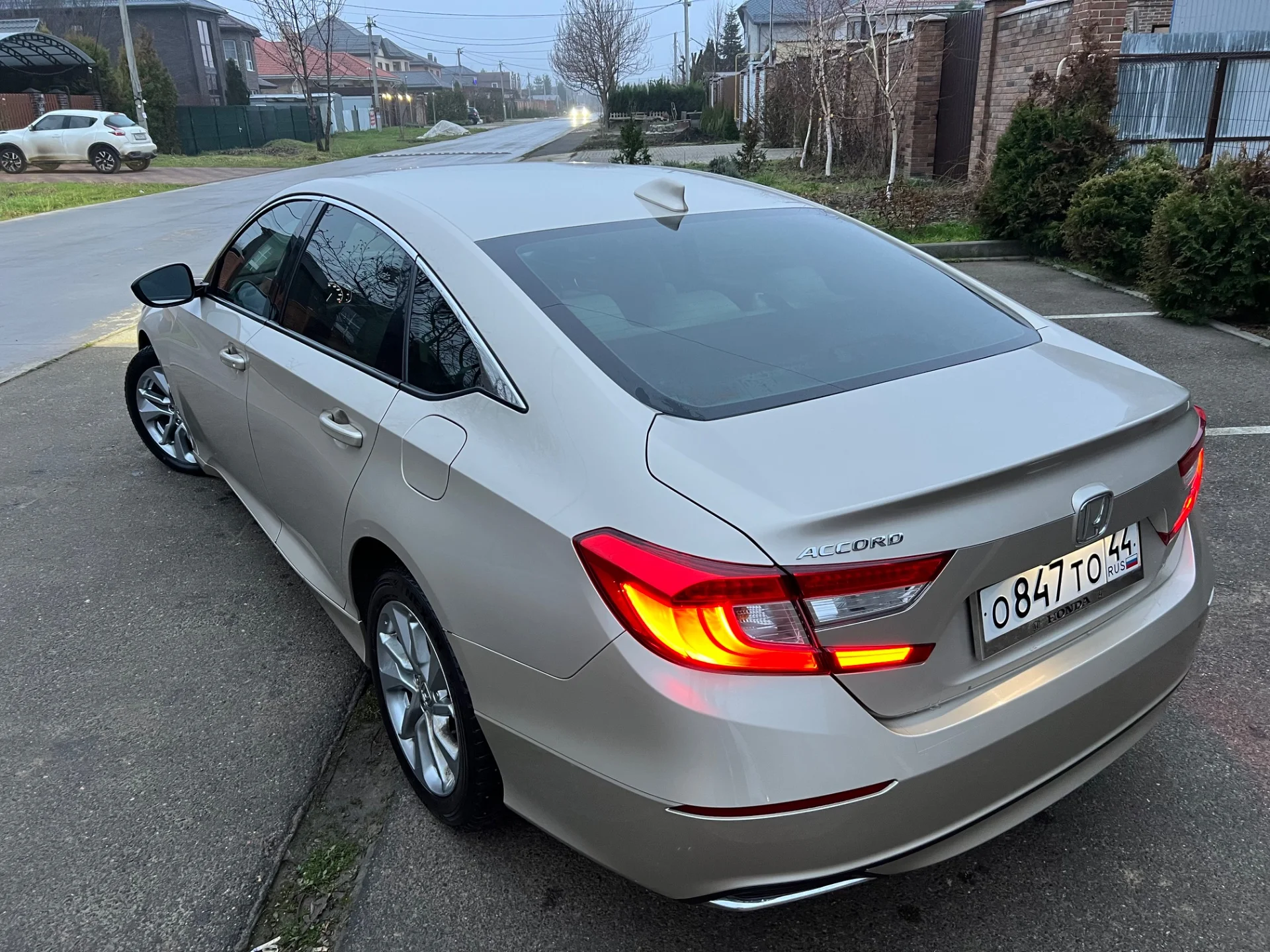 Honda Accord - миниатюра 6