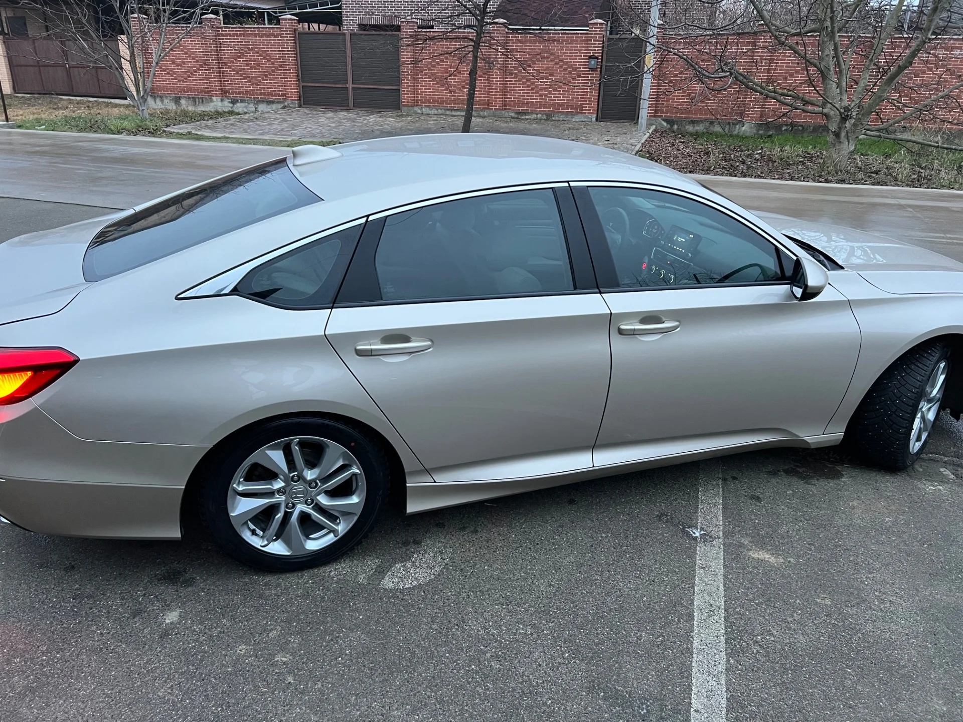 Honda Accord - миниатюра 12