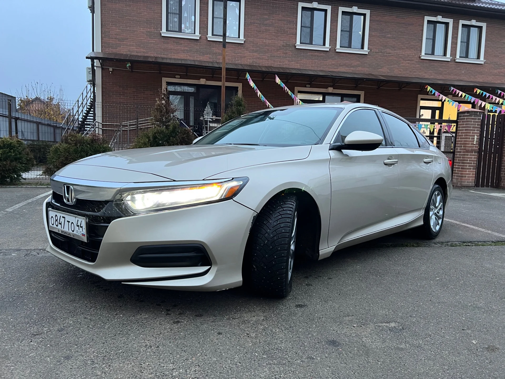 Honda Accord - миниатюра 14