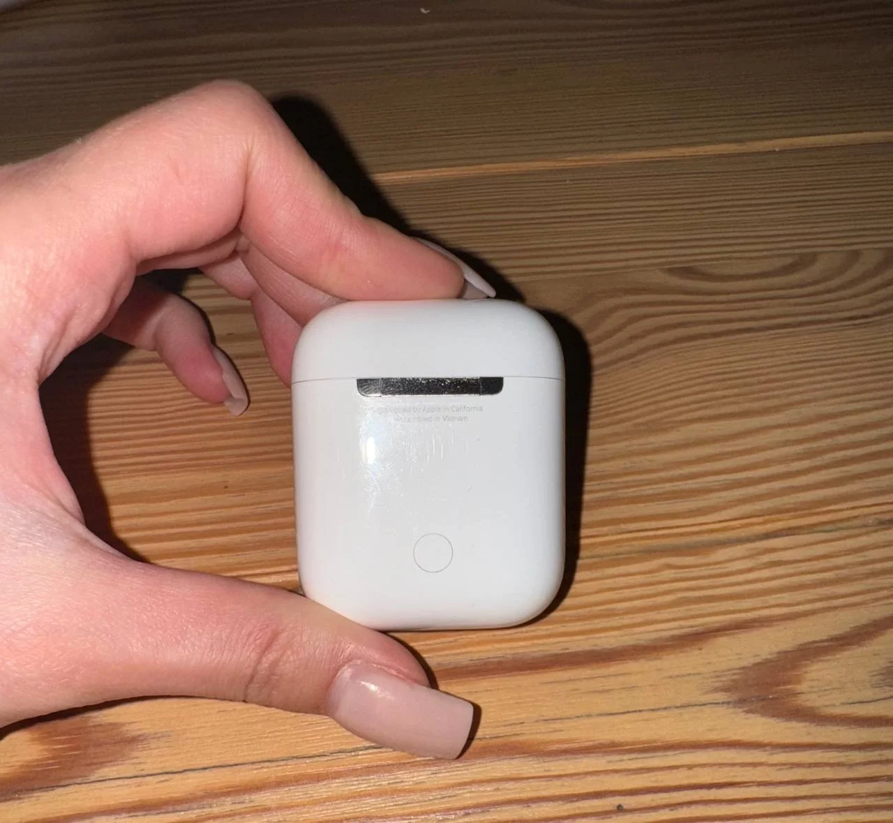 Наушники Apple AirPods (2-е поколение) - миниатюра 4