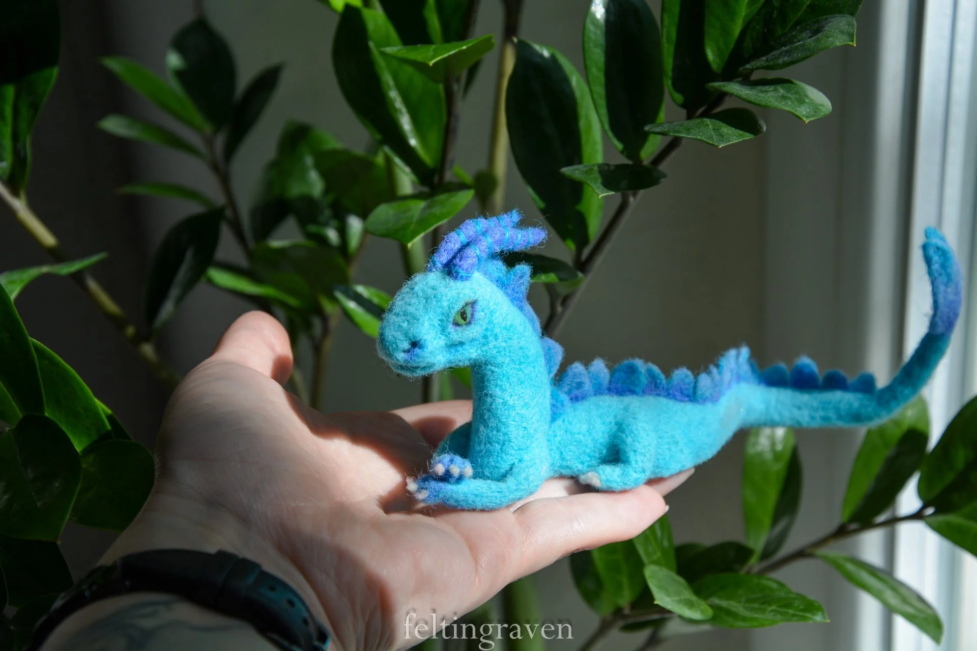 Водяной дракон войлочная игрушка - миниатюра 3