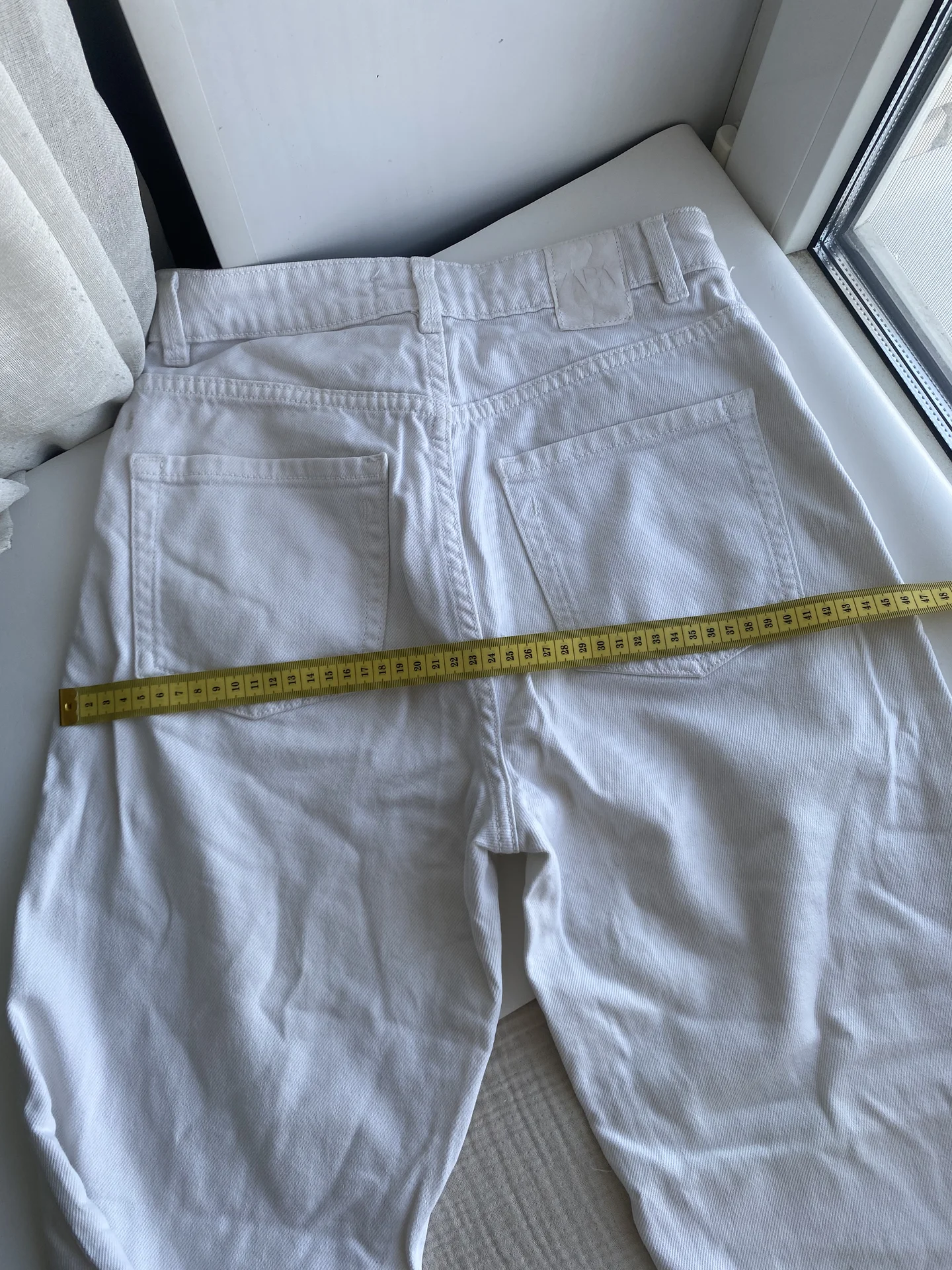 Джинсы бананы Zara белые 42 (S) - миниатюра 7