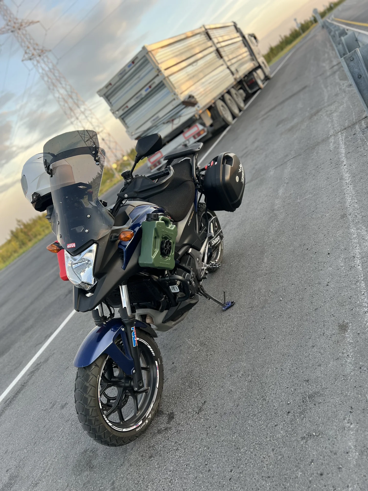 Мотоцикл Honda NC 750 X - миниатюра 9