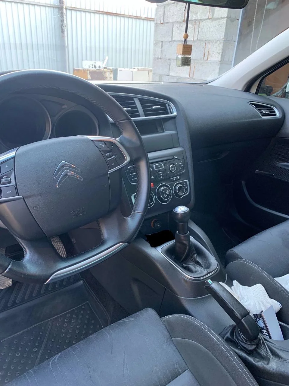 Citroen c4 2012 хэтчбек - миниатюра 7