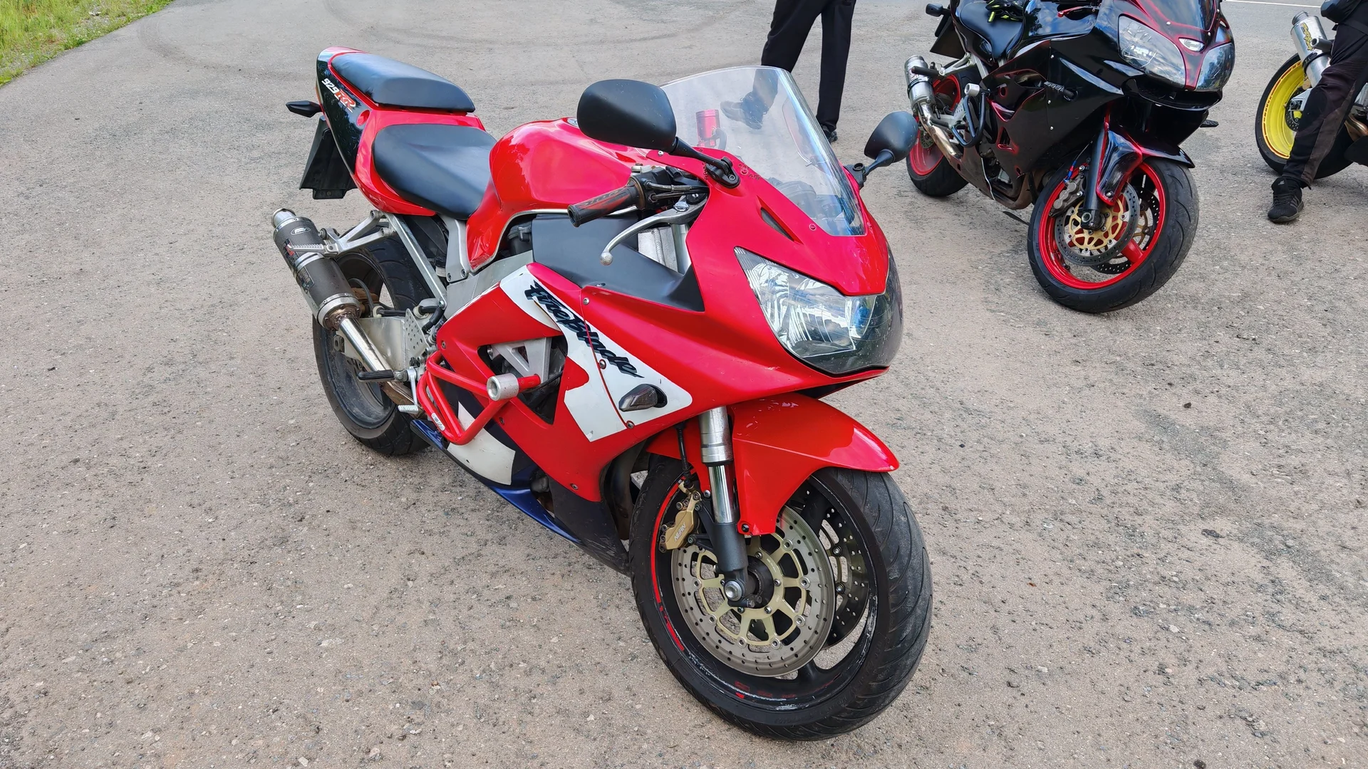 Honda cbr 929 rr - миниатюра 4