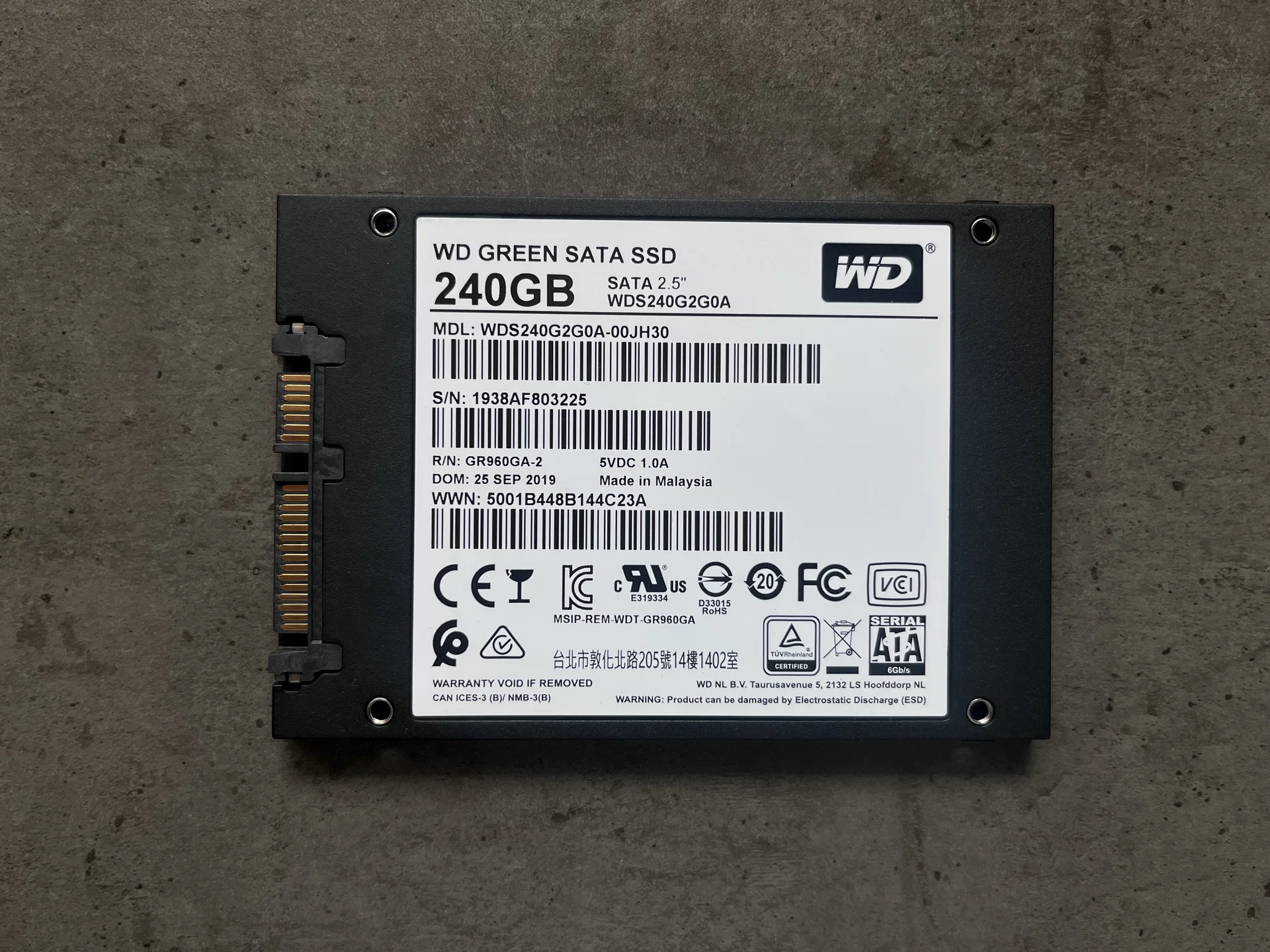 SSD Western Digital Green 240Gb - миниатюра 2