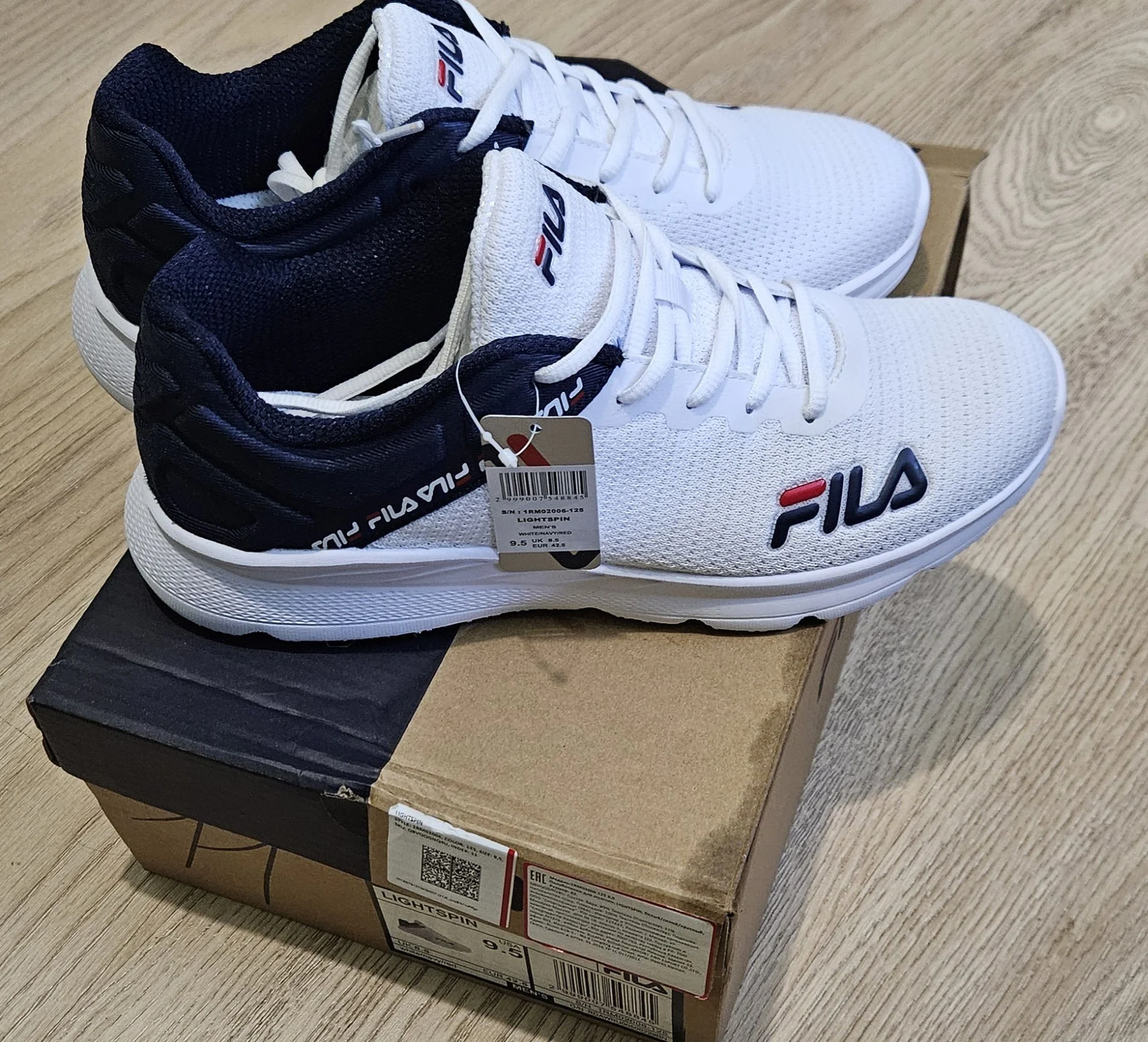 Кроссовки мужские летние fila 42,5 - миниатюра 2