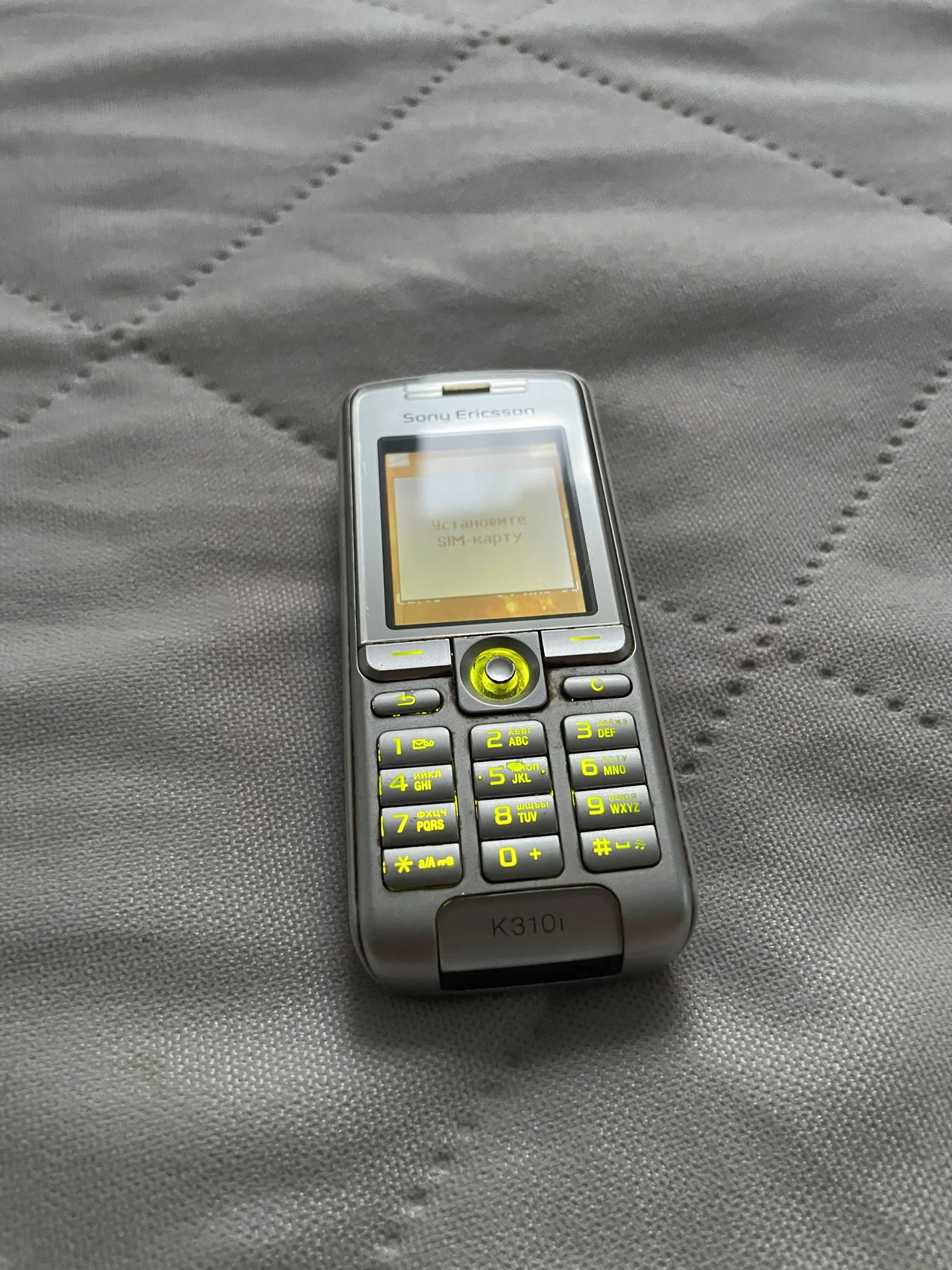 Sony Ericsson k310i - миниатюра 2
