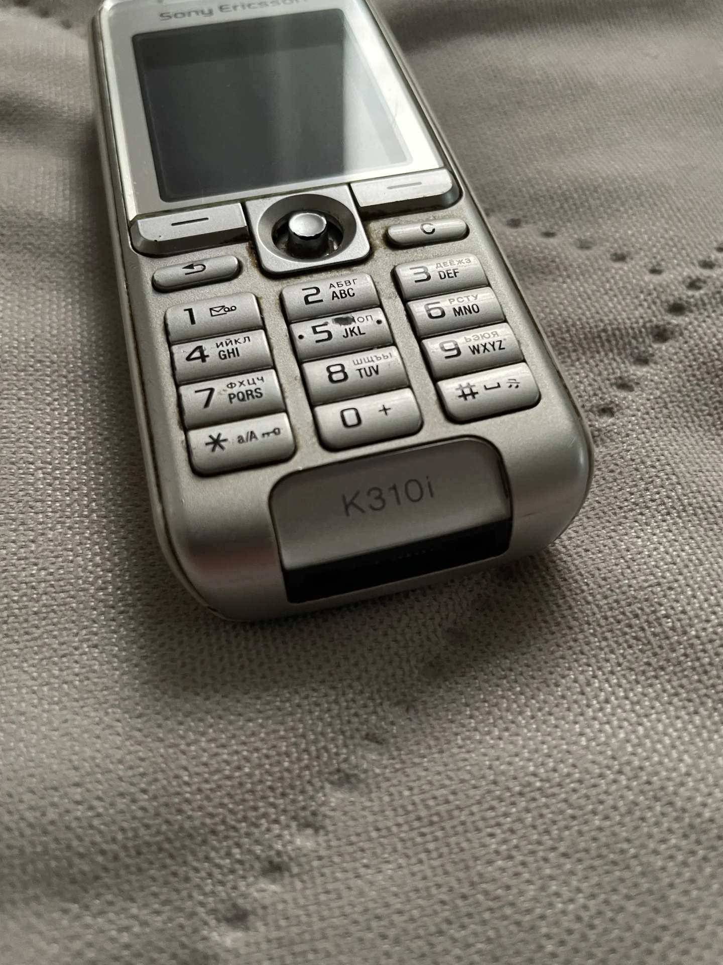 Sony Ericsson k310i - миниатюра 4