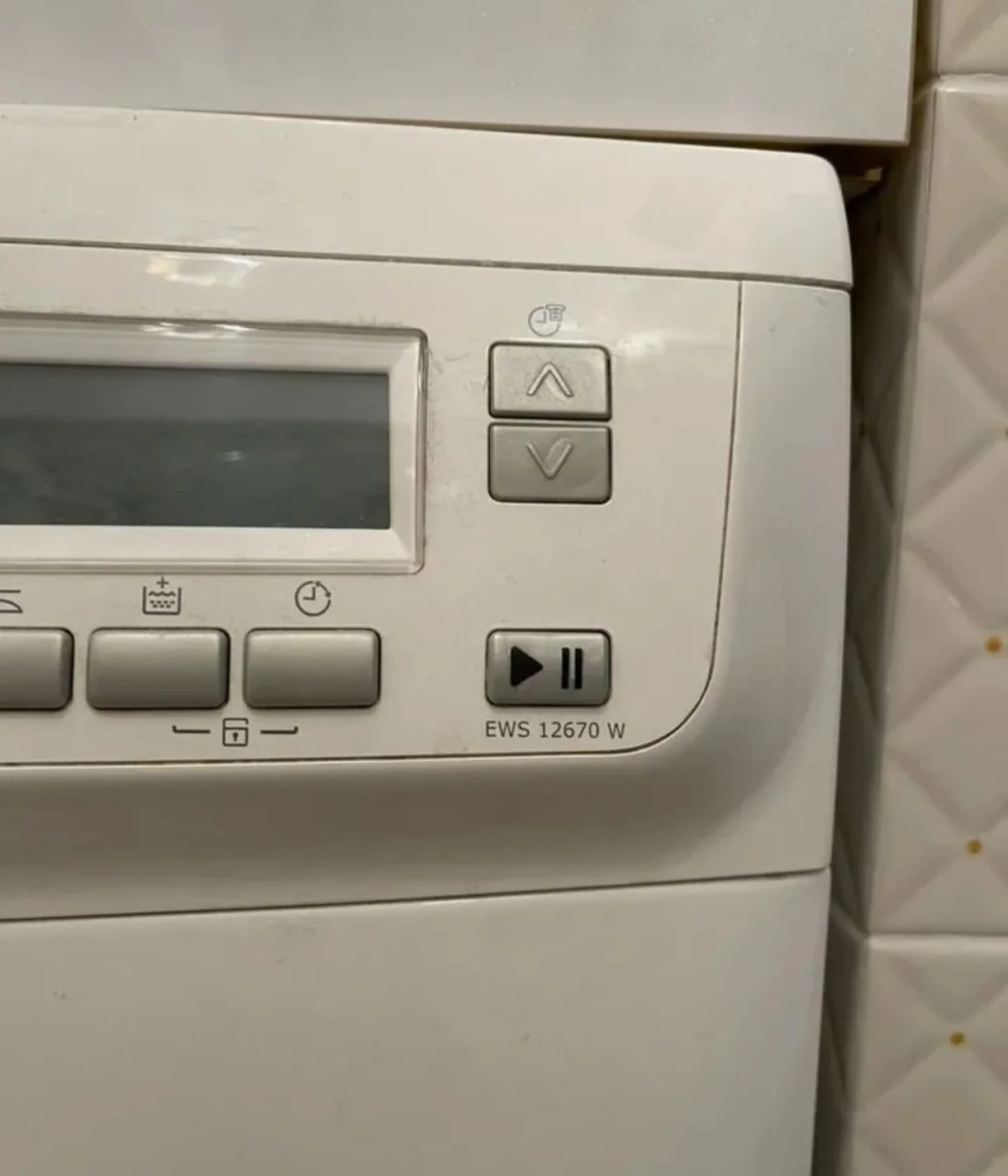 Стиральная машинка electrolux - миниатюра 2