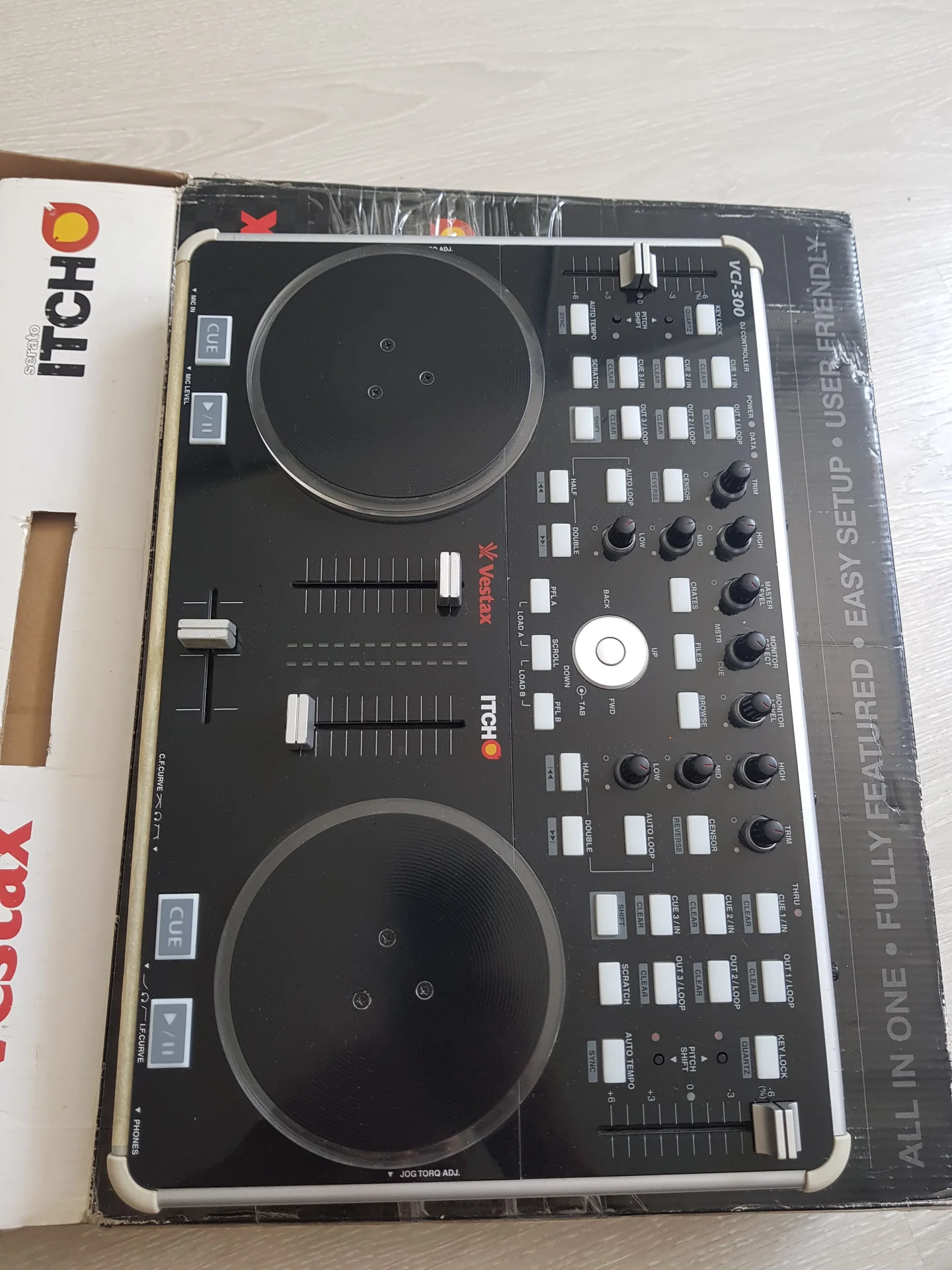 Dj контроллер vestax vci-300 mk2 - миниатюра 2