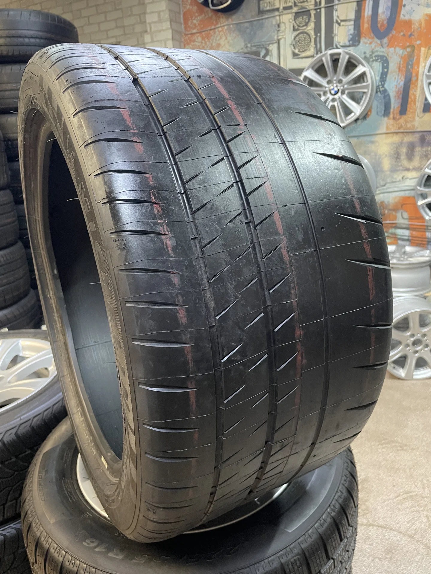 Шины новые Летние 315 35 r20 Michelin - изображение 1