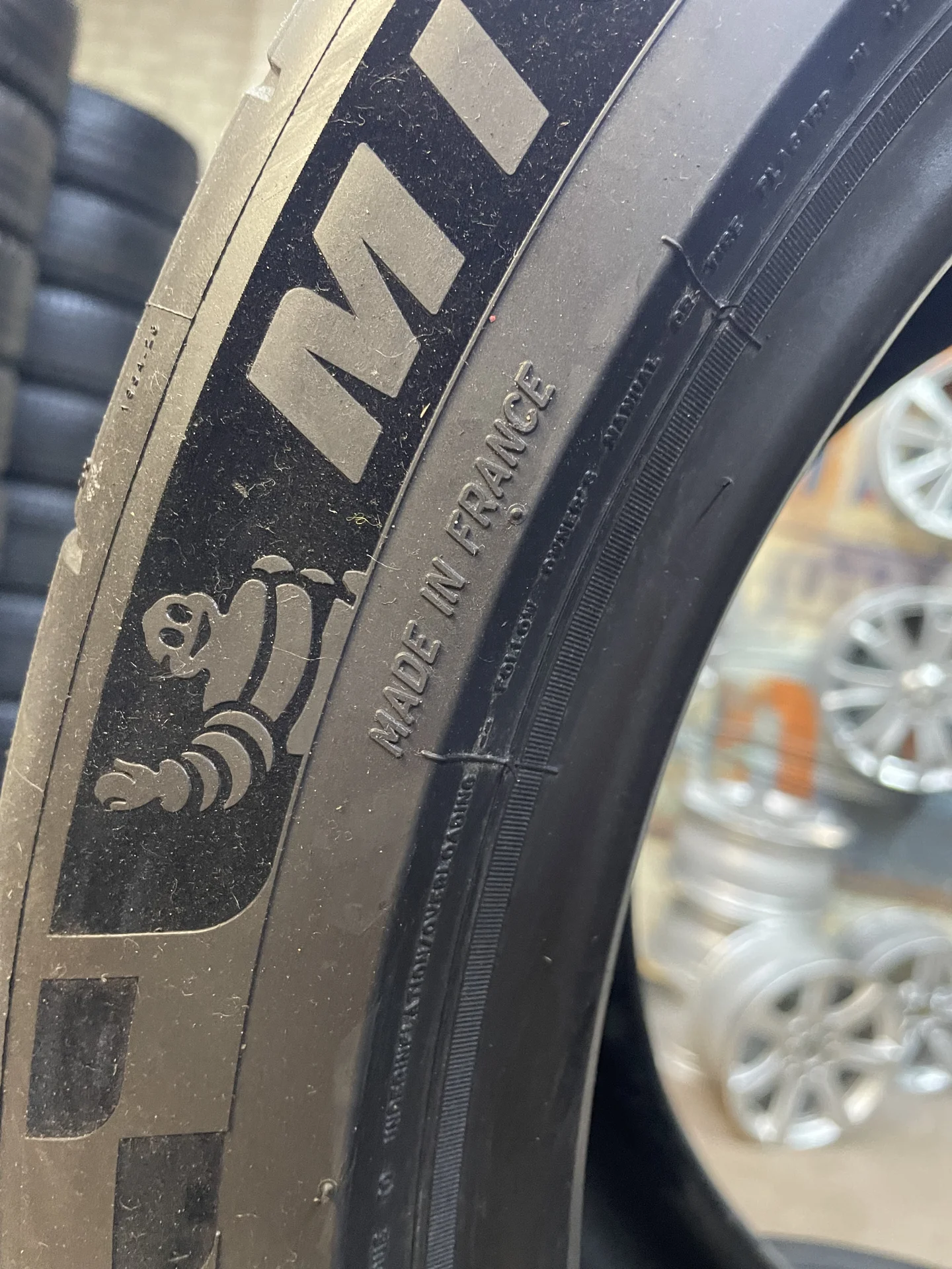 Шины новые Летние 315 35 r20 Michelin - миниатюра 8