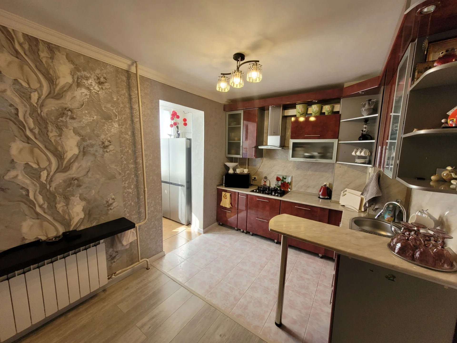 Продается уютная трехкомнатная квартира 86 м² в центре Анапы. - миниатюра 20