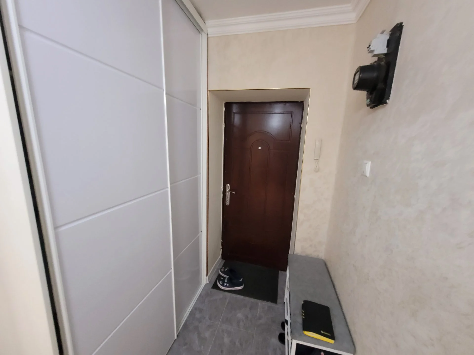 Продается уютная трехкомнатная квартира 86 м² в центре Анапы. - миниатюра 25