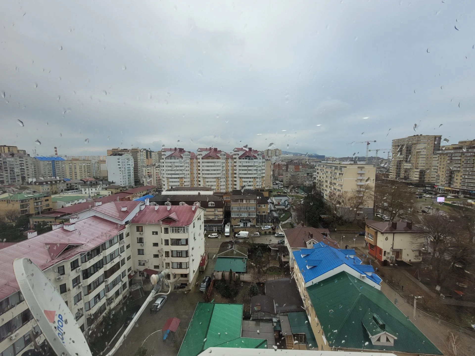 Продаётся просторная 1-комнатная квартира в самом центре Анапы! - миниатюра 14