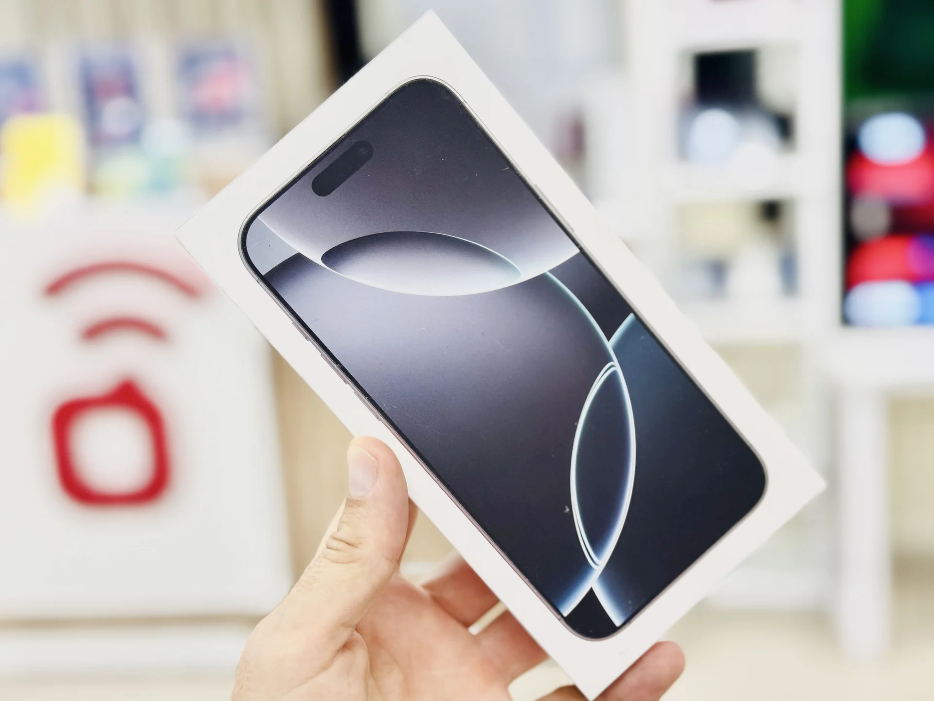 Apple iPhone 16 Pro Max 512GB White Titanium Лидер продаж, Новый, Магазин, Гарантия - миниатюра 2
